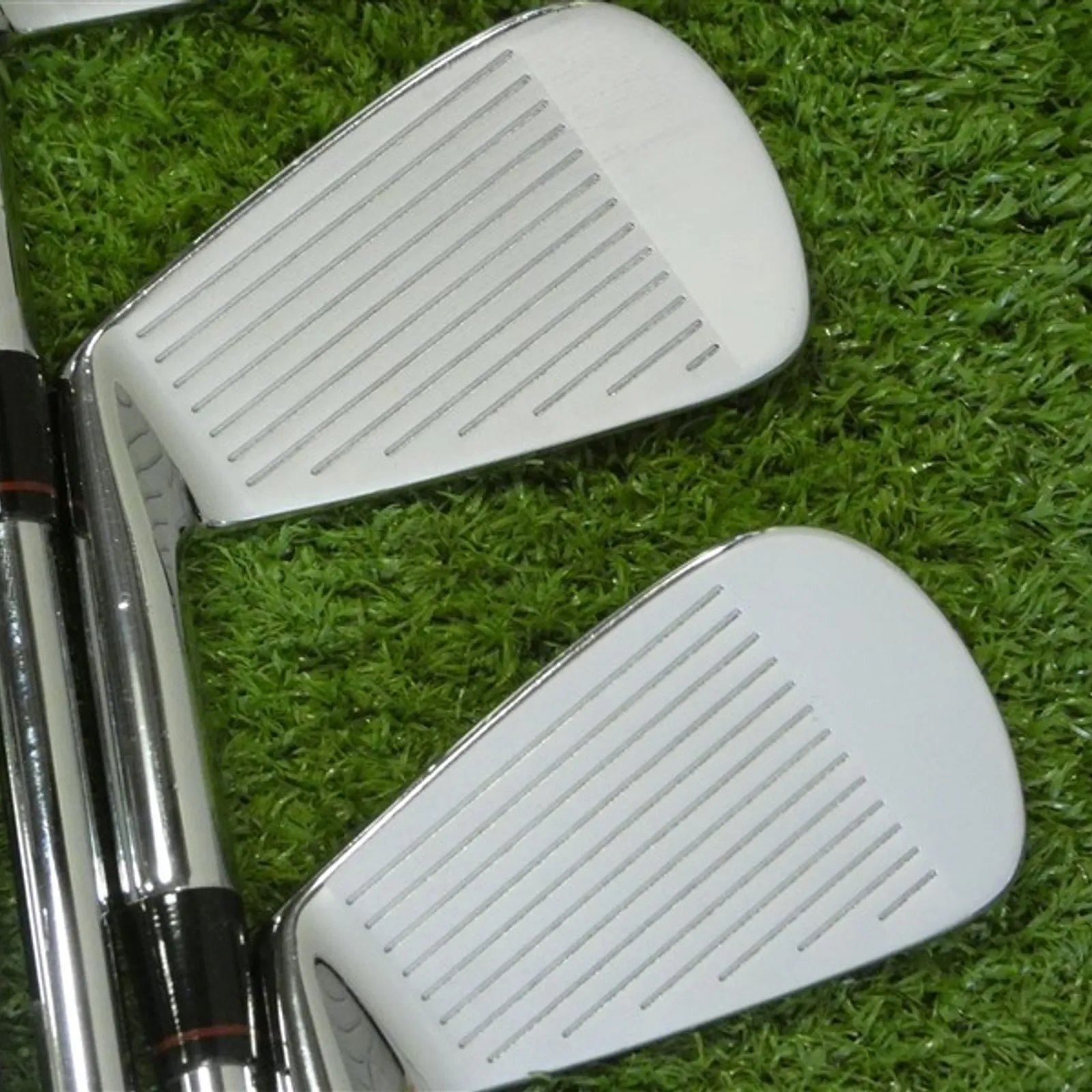 Nike VR Forged TW Blade Irons 4-P Dynamic Gold S300 Stiff Steel 