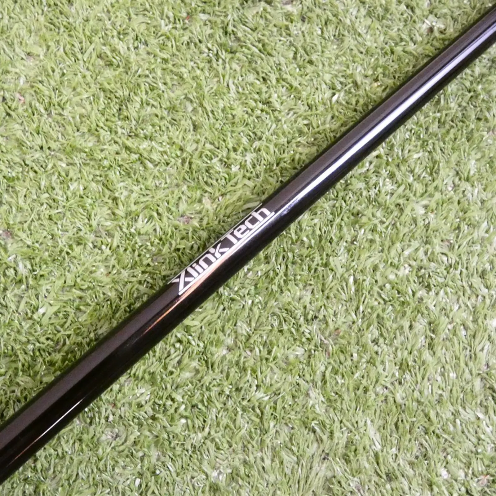 TaylorMade Mitsubishi Tensei AV Blue XLink Tech 65 Stiff Driver