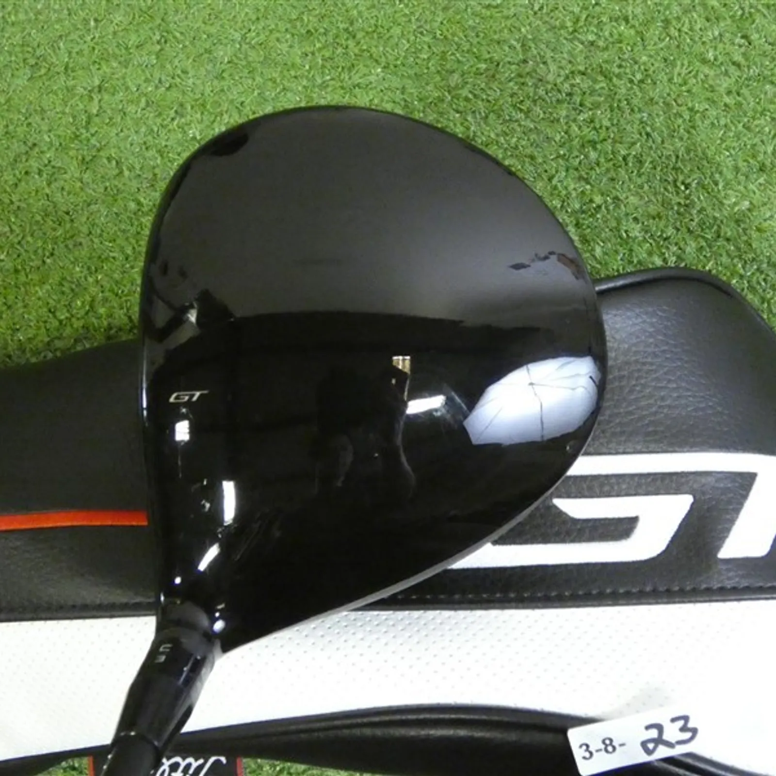 Titleist GT2 9.0* Driver HZRDUS Black 5G 60g 6.0 Stiff Graphite w