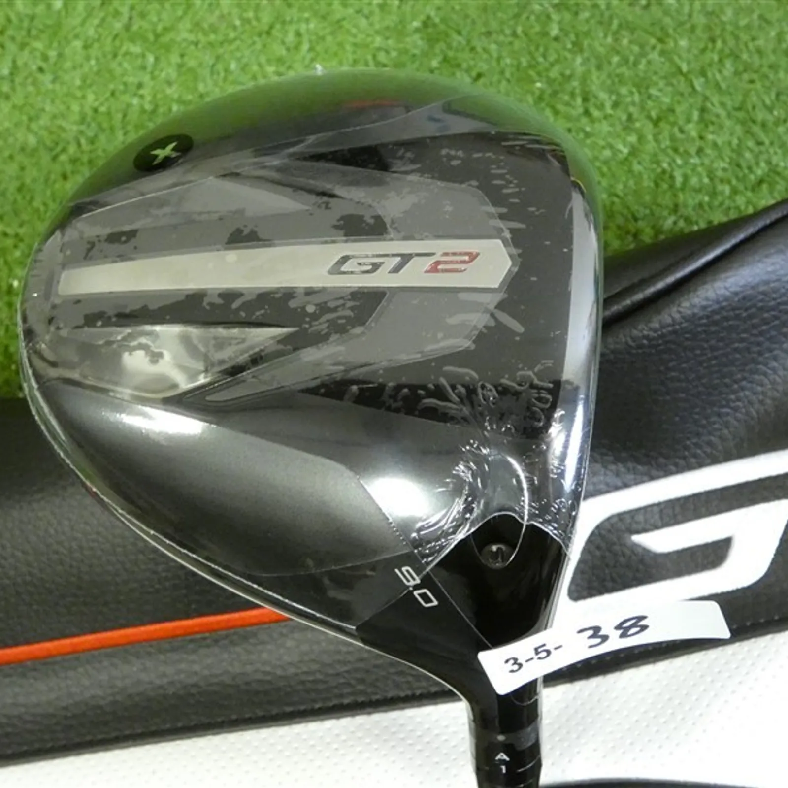 Titleist GT2 9.0* Driver HZRDUS Black 5G 60g 6.5 X Extra Stiff