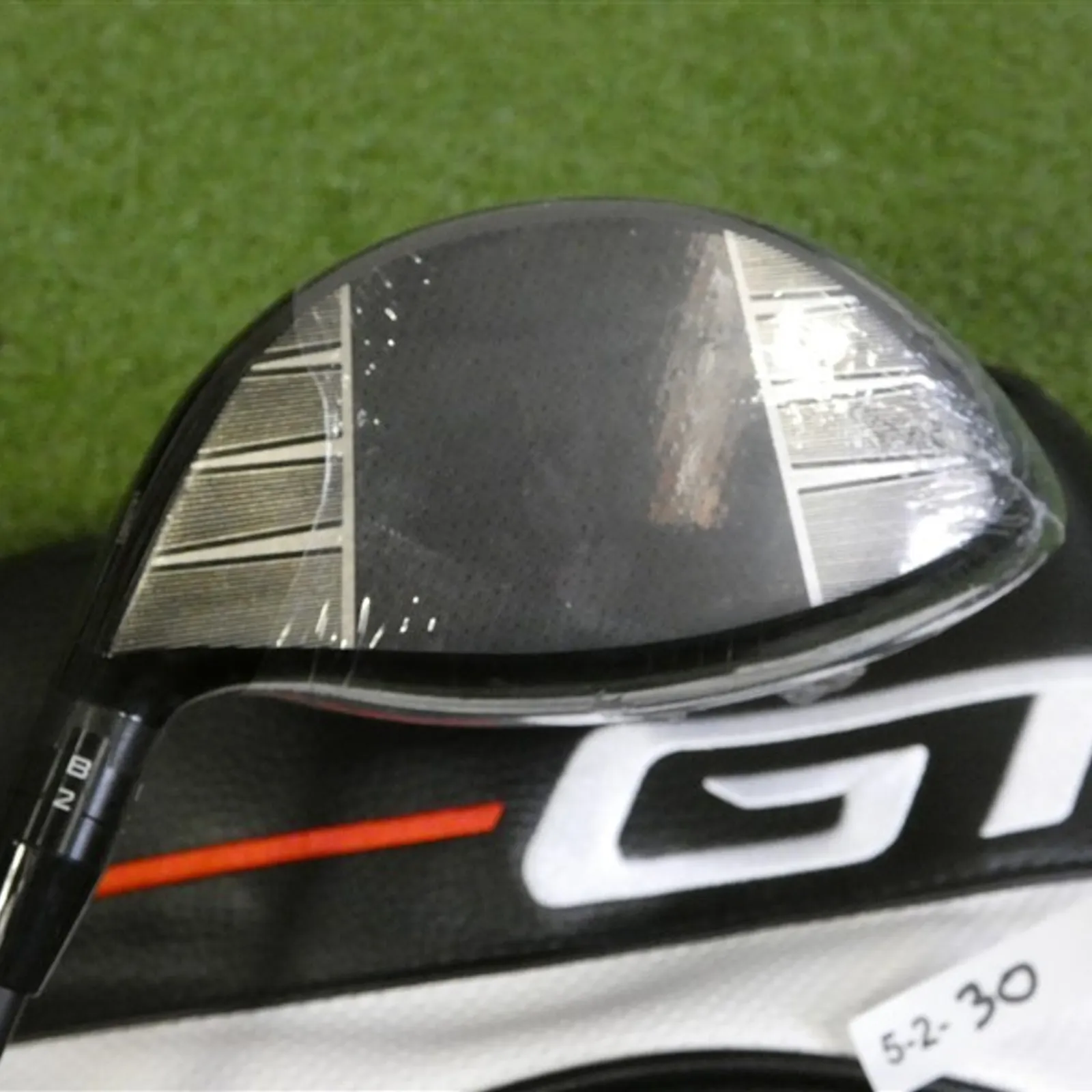 Titleist GT2 9.0* Driver HZRDUS Black 5G 60g 6.0 Stiff Graphite w