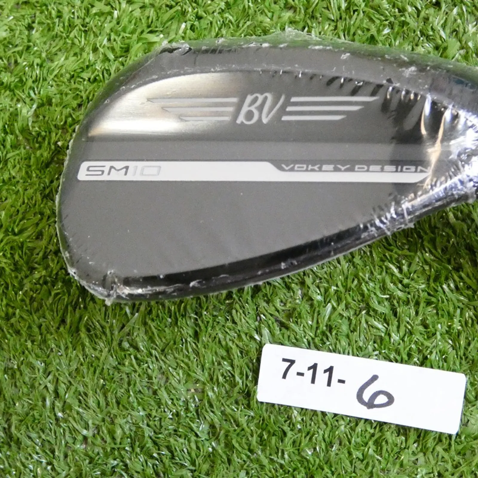 Titleist Vokey SM10 Black Vapor 58* 10* Lob Wedge S Grind DG Onyx