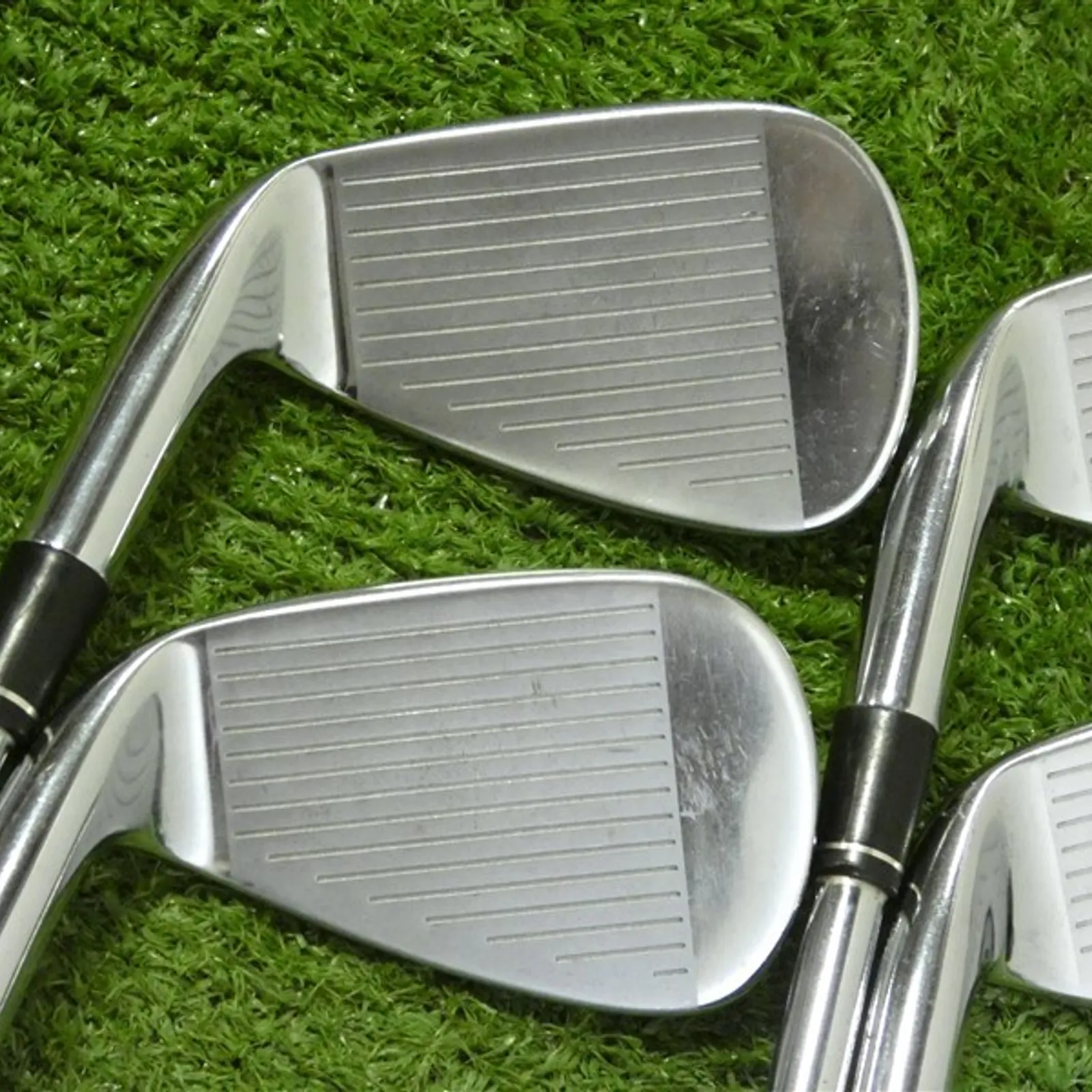 Ensemble De Fers TaylorMade R11 USA #5-9, PW (6 Clubs) - Flex Régulier, KBS 90 - Pour Droitier, Occasion