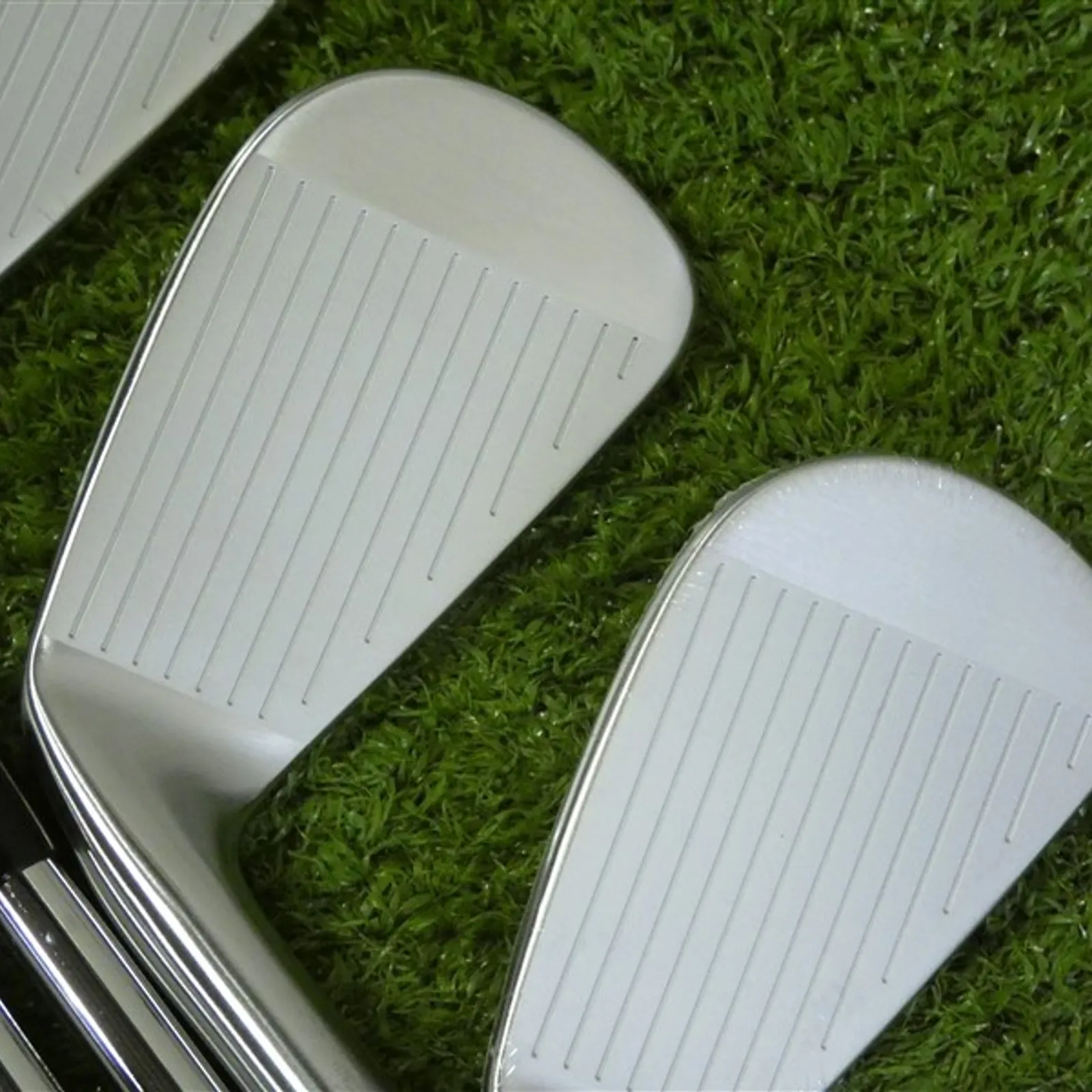 Titleist 2023 T150 Irons 4-P & 48* W Project X LZ 120g 6.0 Stiff