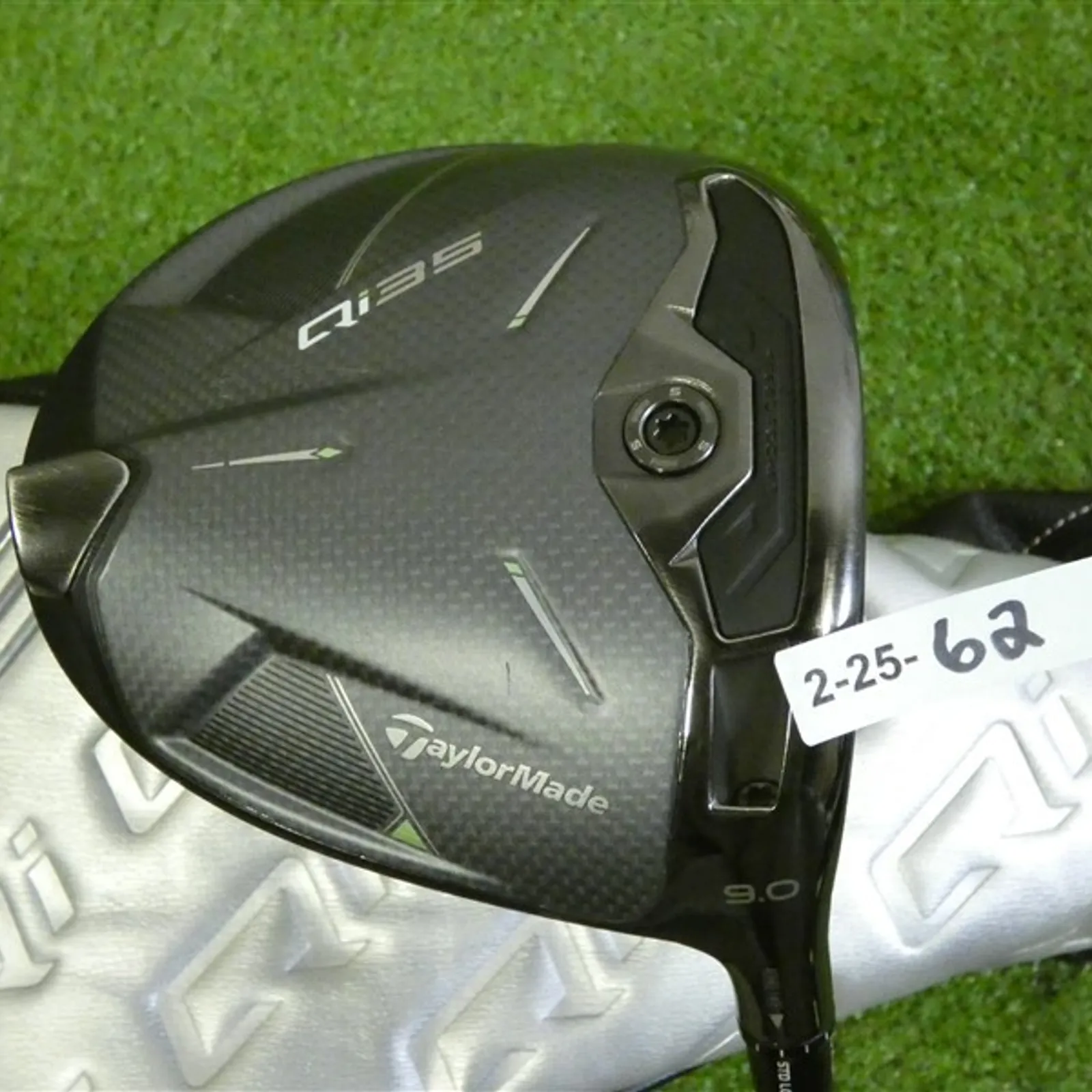 TaylorMade Qi35 9.0* Driver Ventus Blue 5 Stiff Graphite w