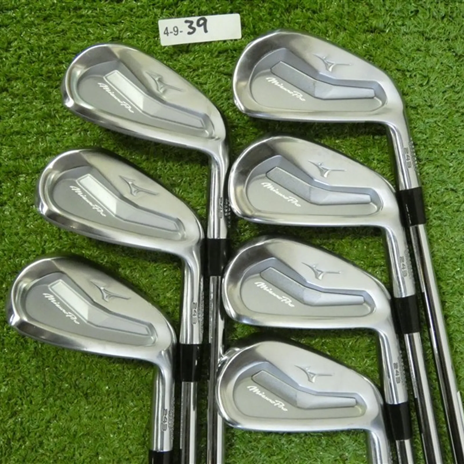 Mizuno Pro 243 Forged Irons 4-P DG Tour X100 X Extra Stiff Steel +