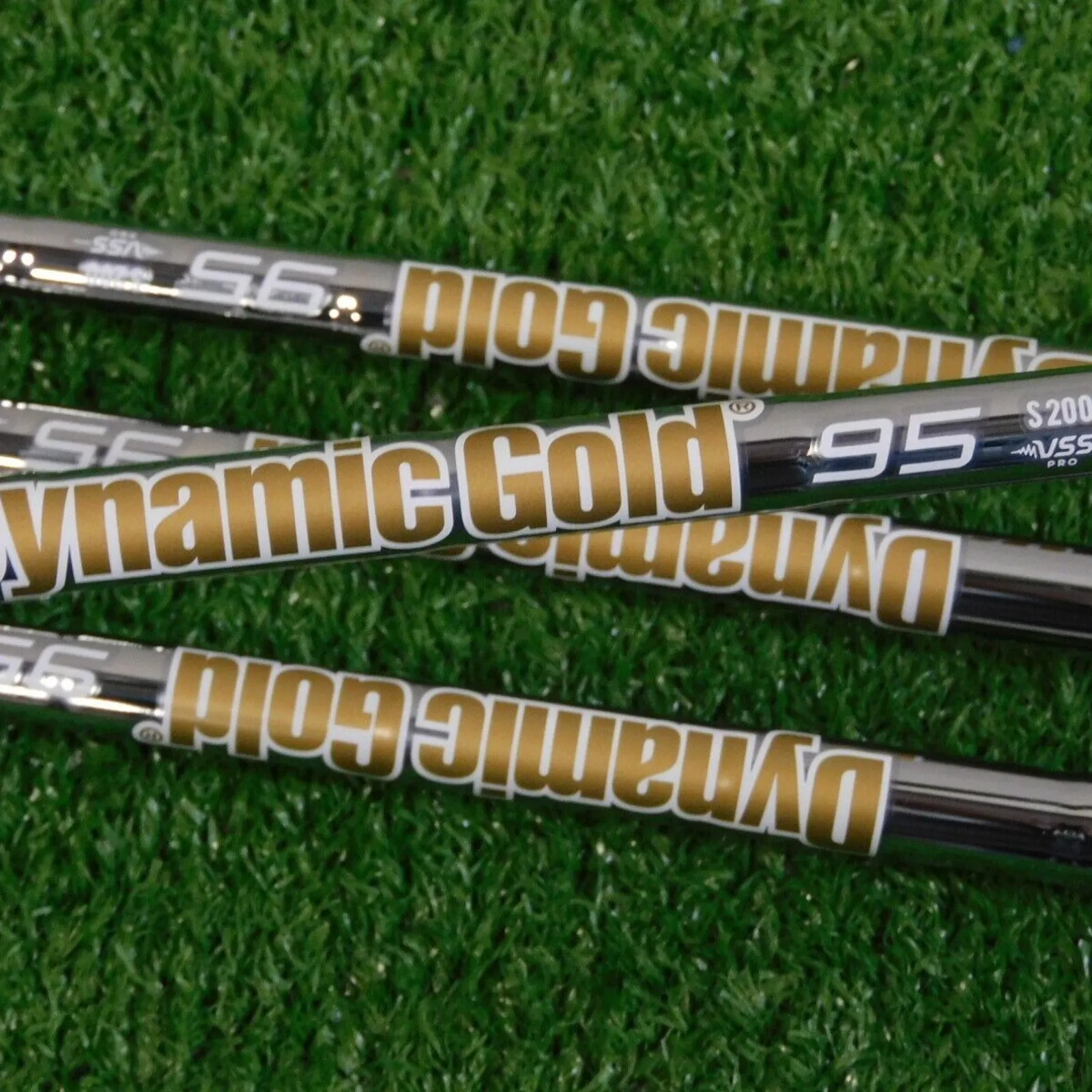 PING i525 Forged Irons 7-W DG 95 S200 VSS Pro Stiff