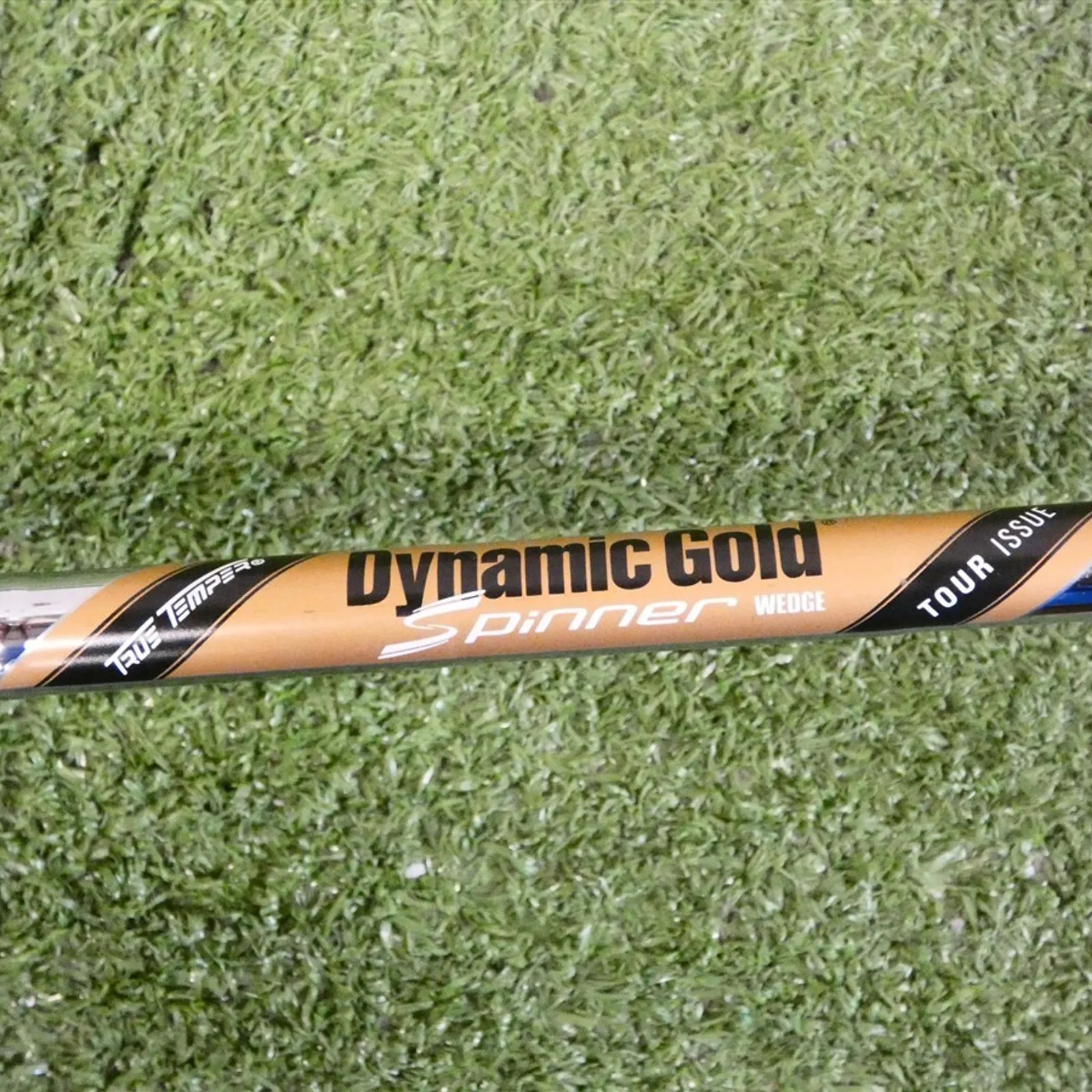 Cleveland RTZ Tour Satin 52* 10* Gap Wedge Mid Dynamic Gold