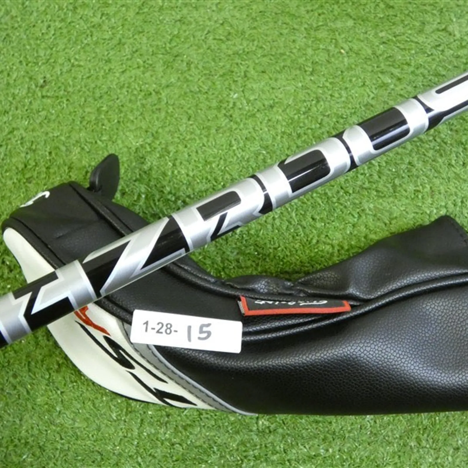 Titleist TSR3 19* 3 Hybrid HZRDUS Black 4G 80g 6.0 Stiff Graphite