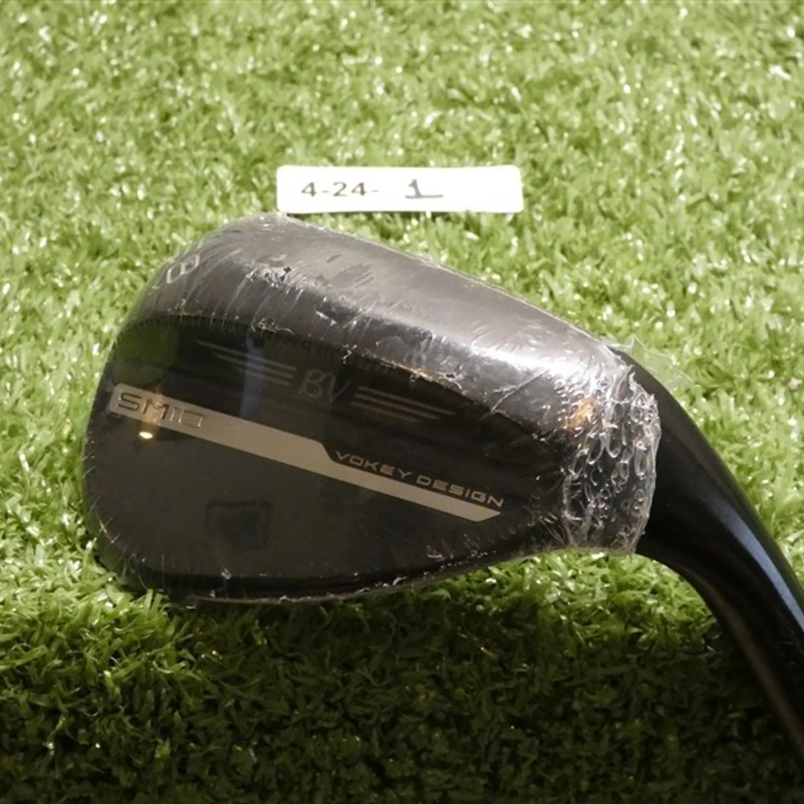 Titleist Vokey SM10 Black Vapor 58* 08* Lob Wedge M Grind DG Onyx