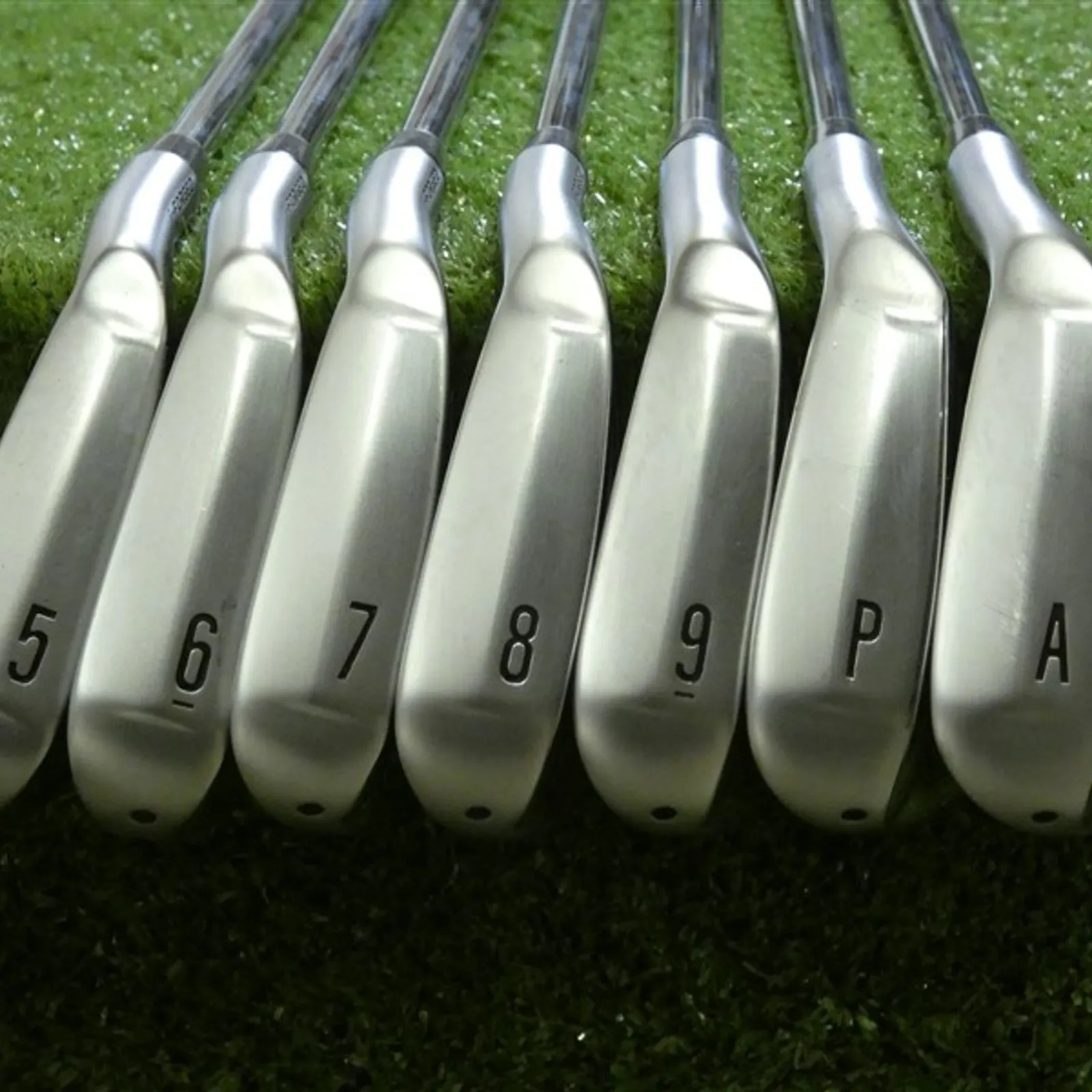 Srixon ZXi4 Forged Irons 5-P & A Project X 6.0 Stiff Steel Mint