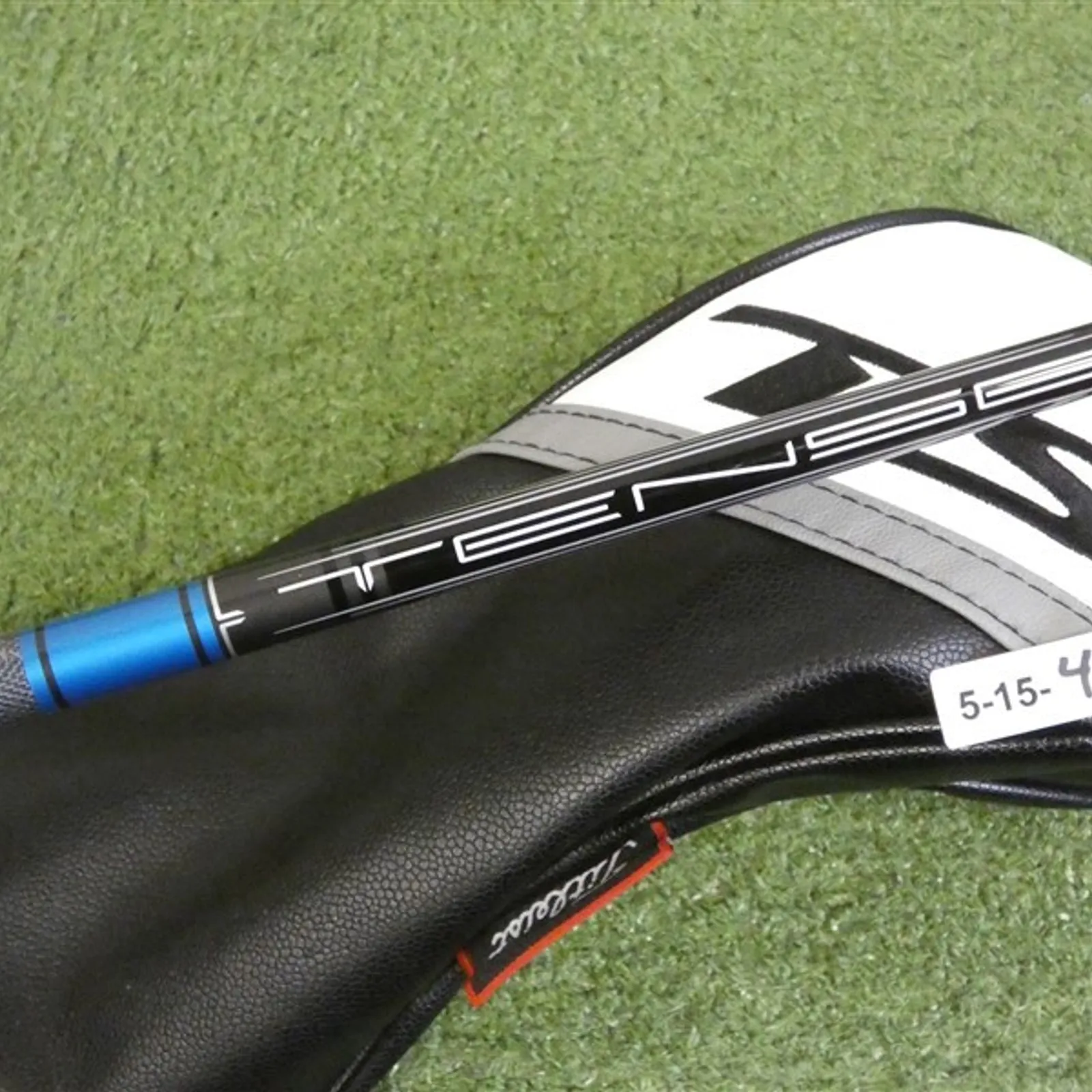 Titleist TSR2 9.0* Driver Tensei AV Blue 55 Stiff Graphite with