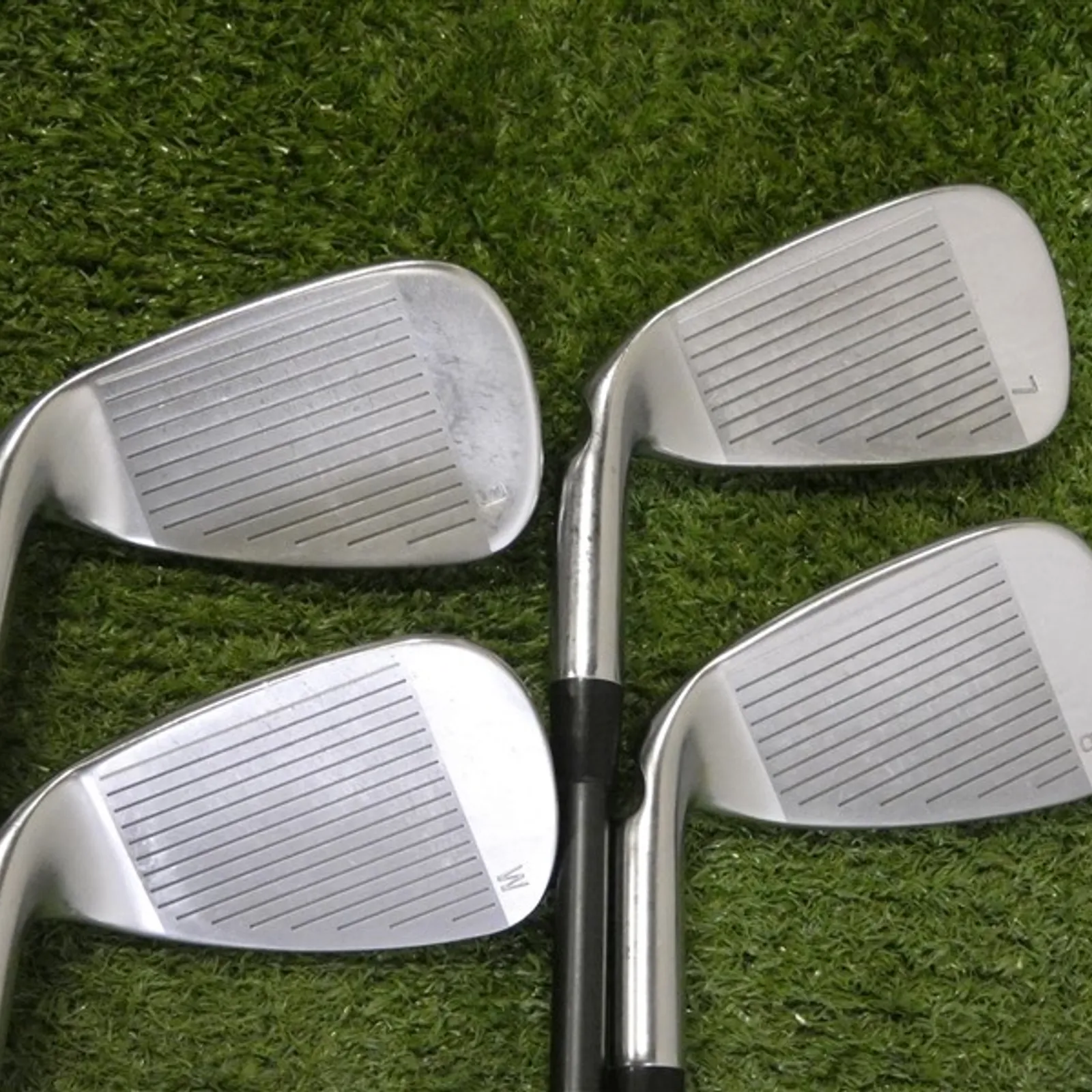 PING G410 Irons 7-W Alta CB Senior Graphite Black Dot