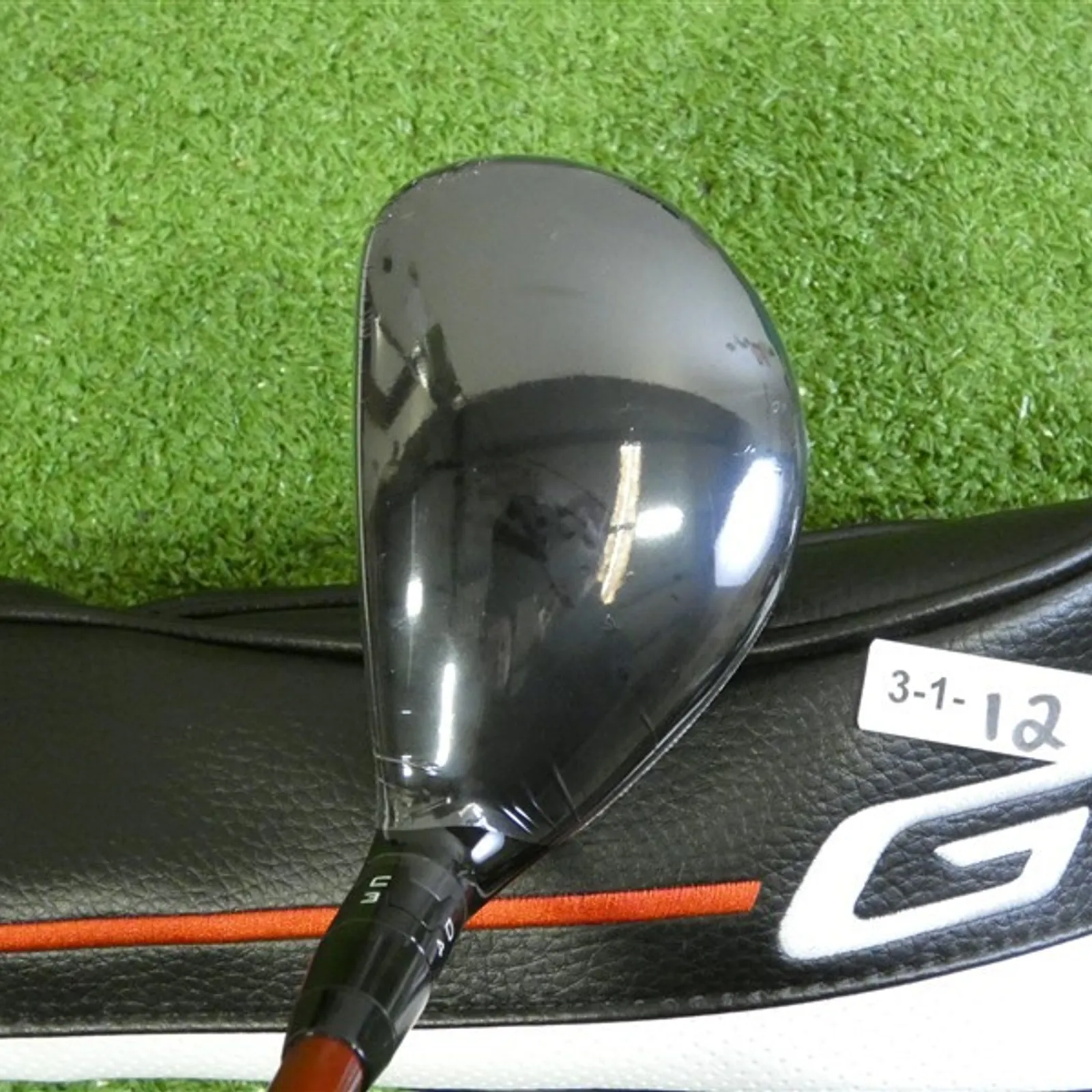 Titleist GT2 21* 4 Hybrid Denali Red 60g 5.5 Regular Graphite with