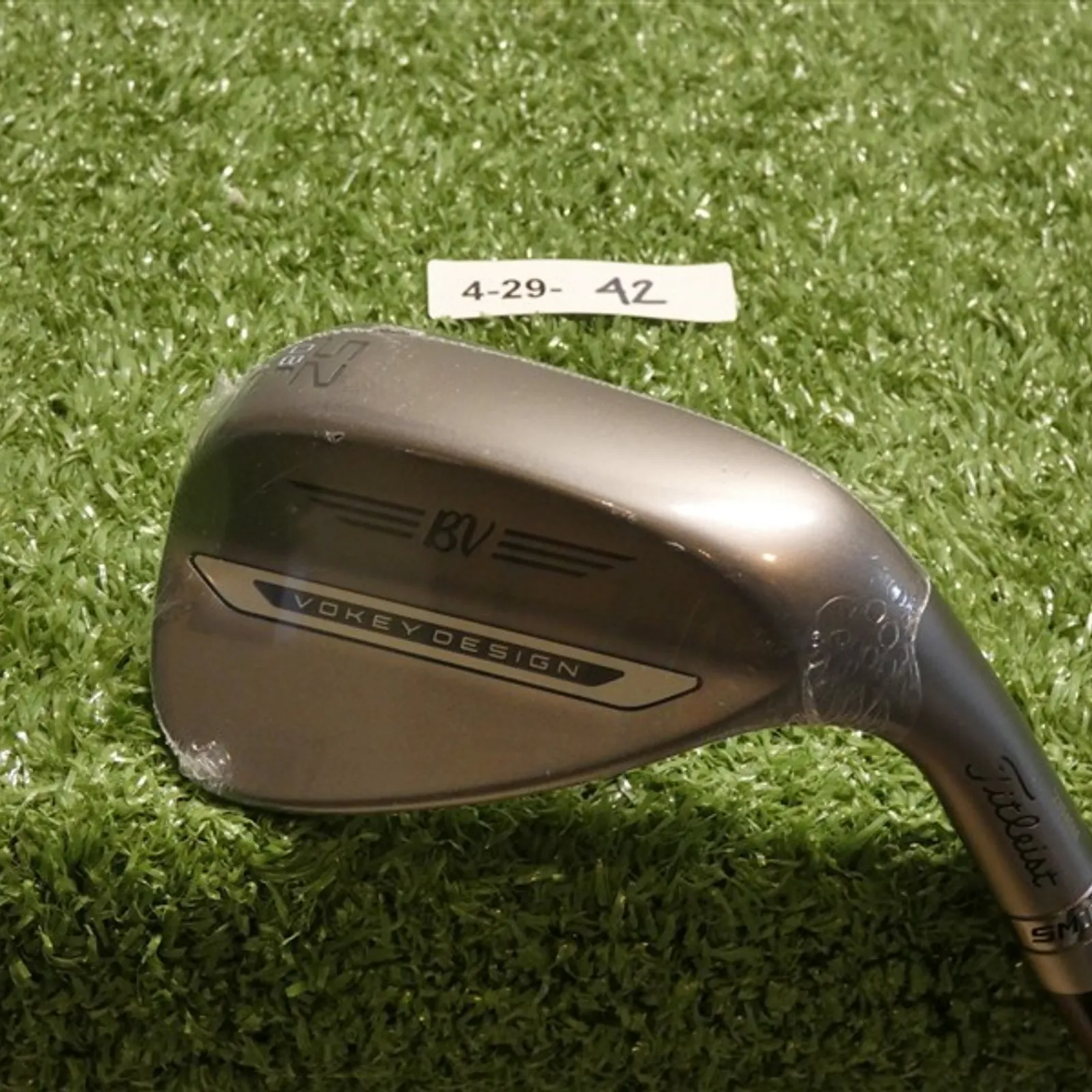 Titleist Vokey SM11 Nickel 52* 08* Gap Wedge F Grind Dynamic Gold