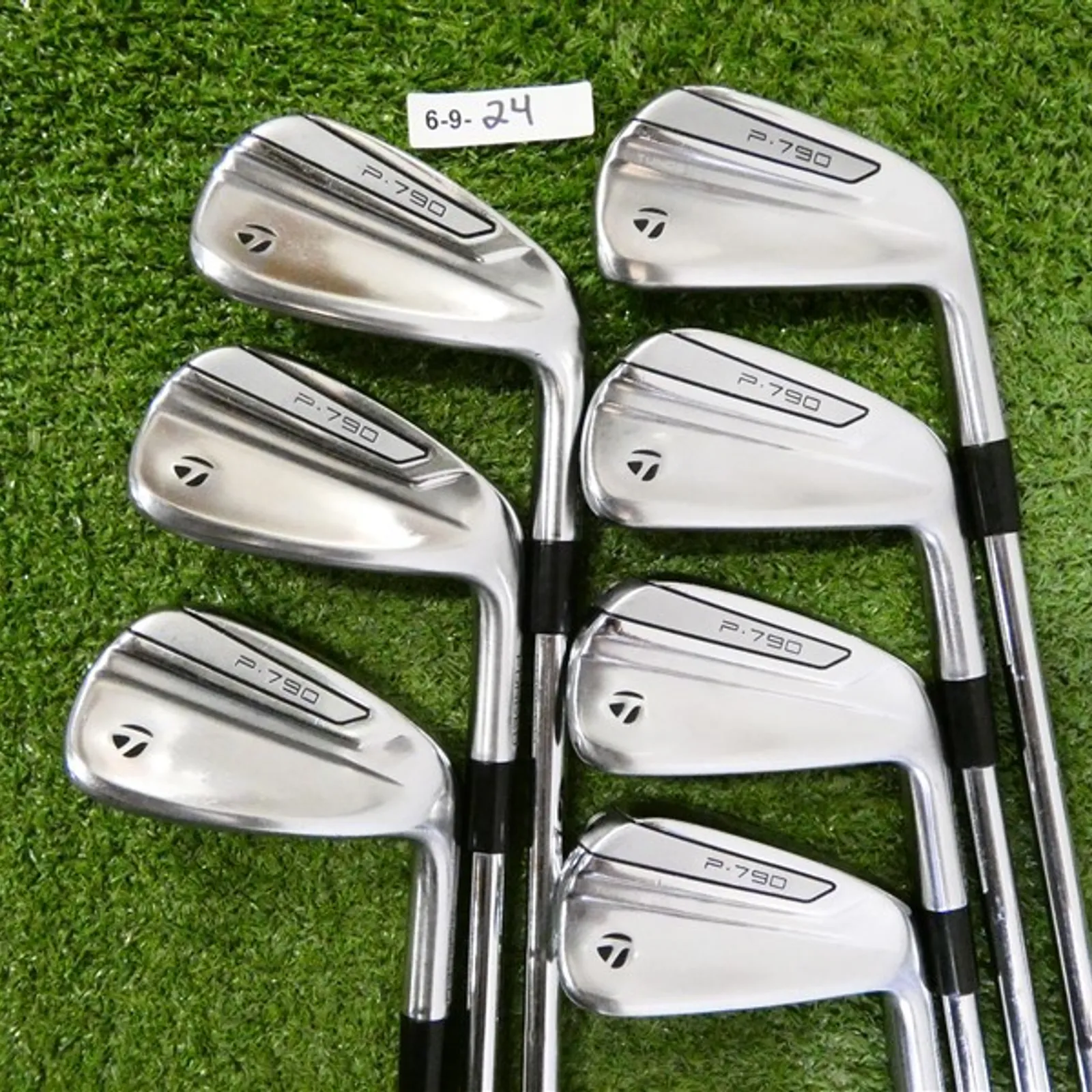 TaylorMade 2019 P790 Forged Irons 4-P NS Pro Modus 3 Tour 130
