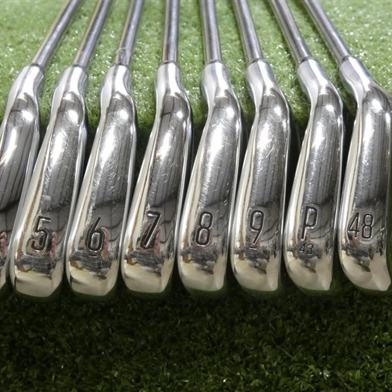 Titleist 2023 T200 Irons 4-P & 48* W Recoil 65 F3 Regular Graphite