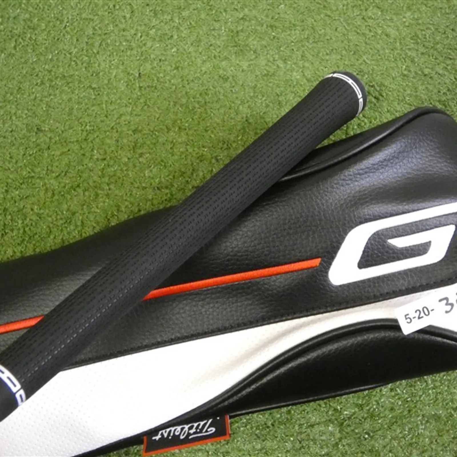 Titleist GT3 9.0* Driver Tour AD VF-6 Stiff Graphite with