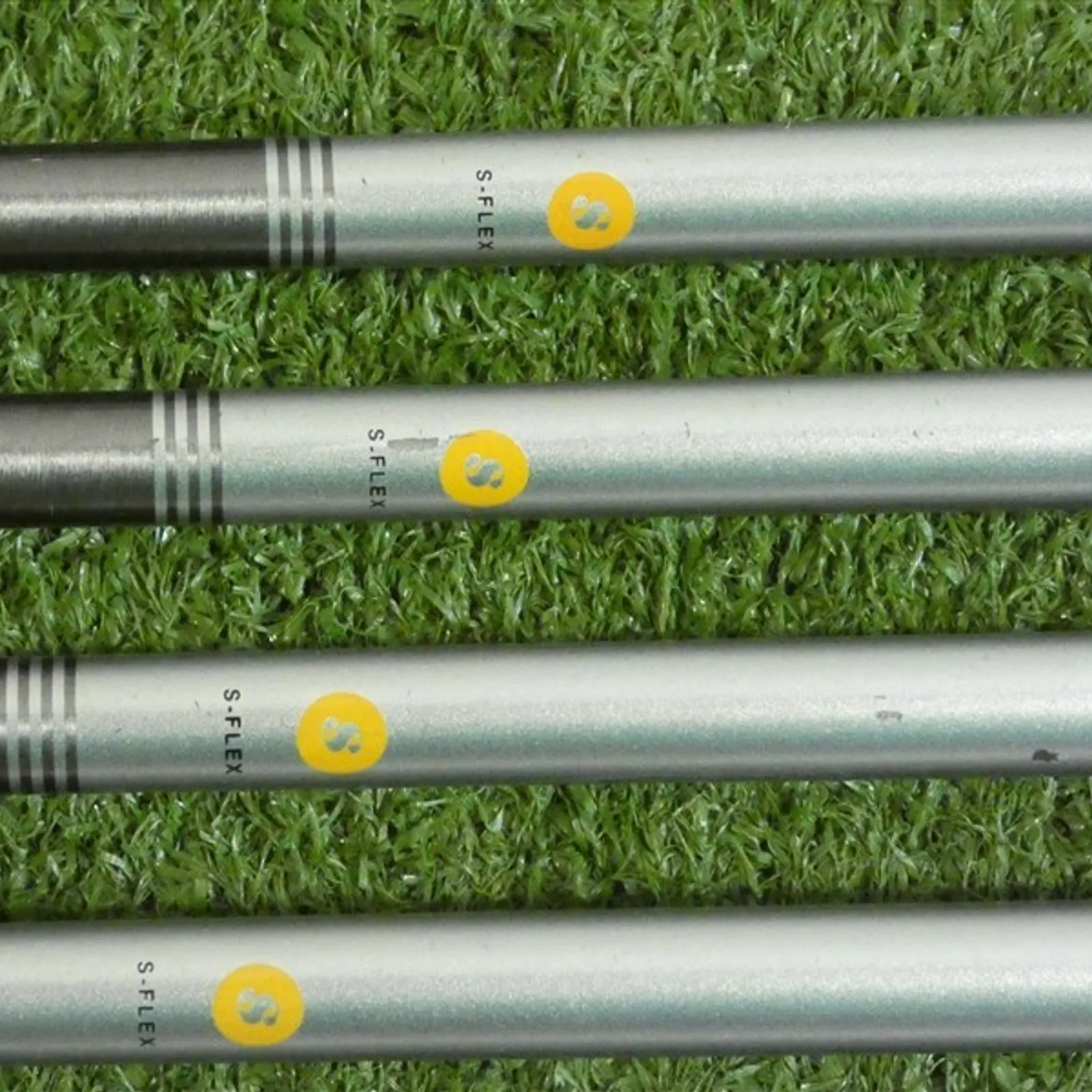 Mizuno JPX 923 Forged Irons 5-P SteelFiber i95 Stiff Graphite