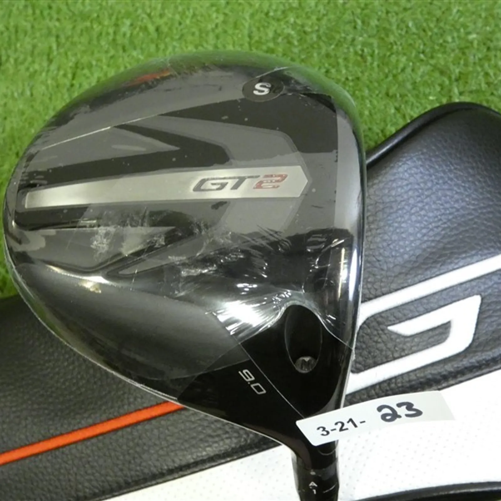 Titleist GT2 9.0* Driver HZRDUS Black 5G 60g 6.0 Stiff Graphite w