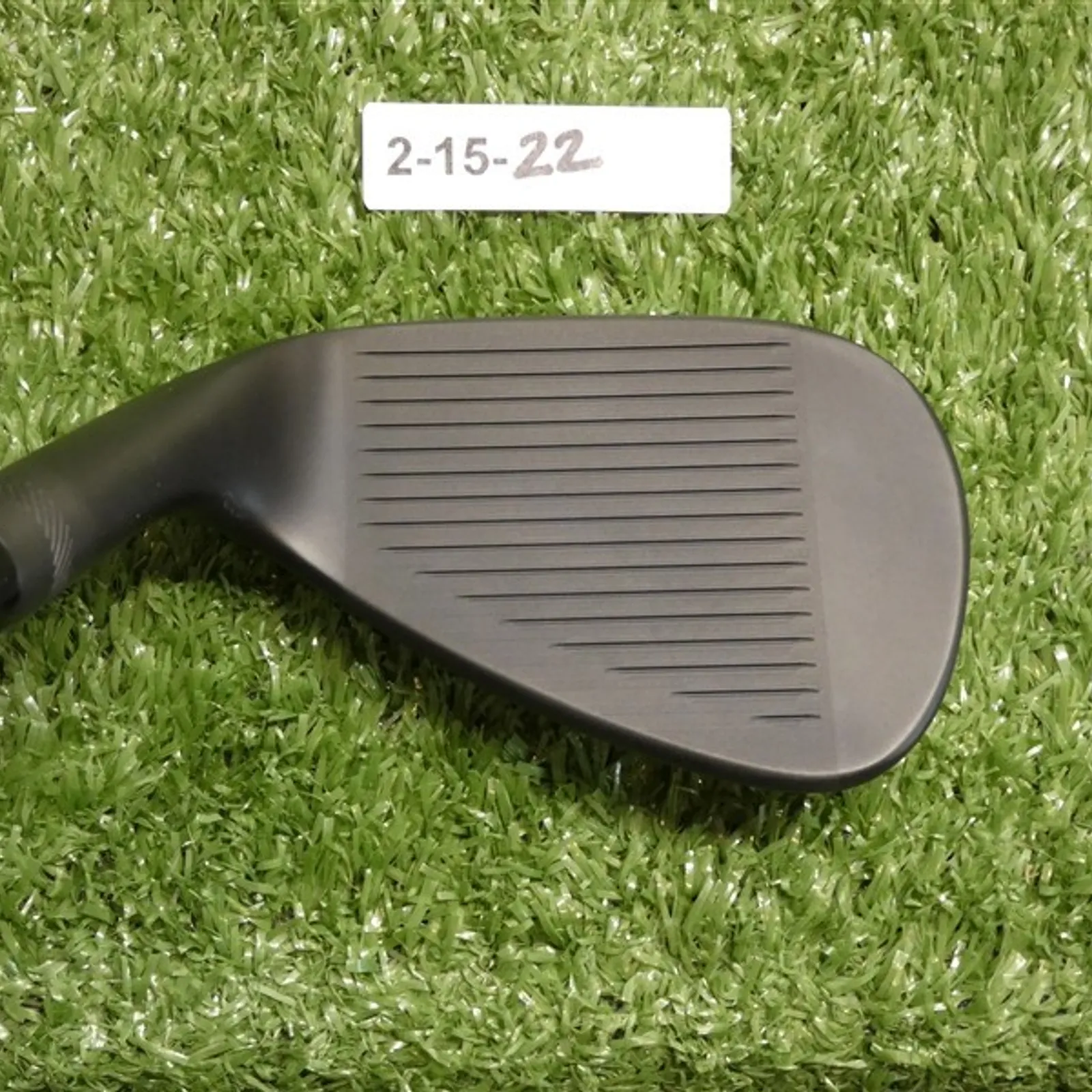 Titleist Vokey SM9 Jet Black 46* 10* Pitching Wedge F Grind DG