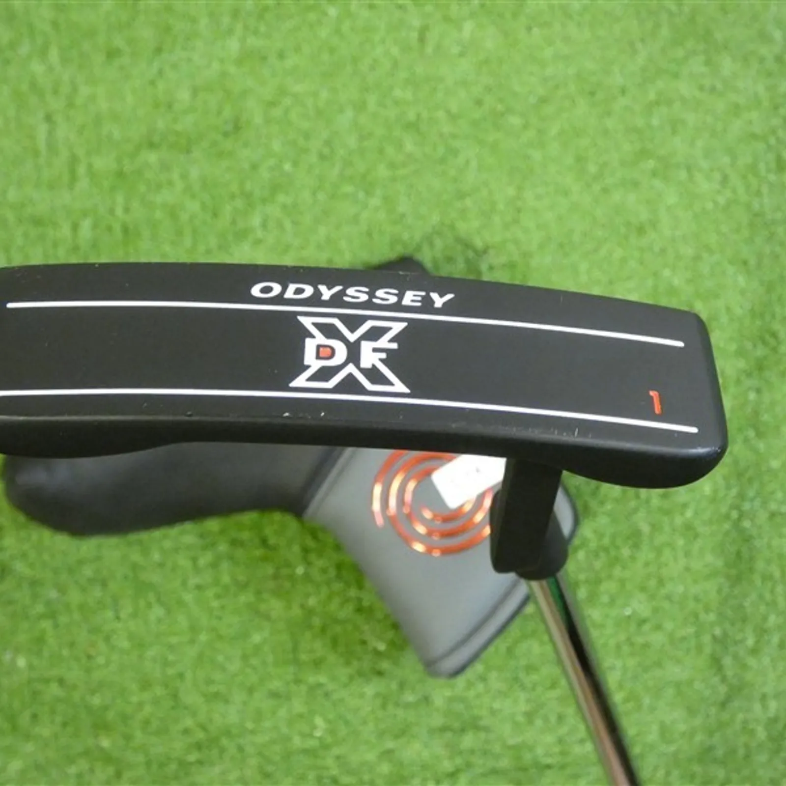 ODYSSEY DFX #1 PUTTER 34 IN W/ HEADCOVER, LAB GOLF PRESS II GRIP - MINT