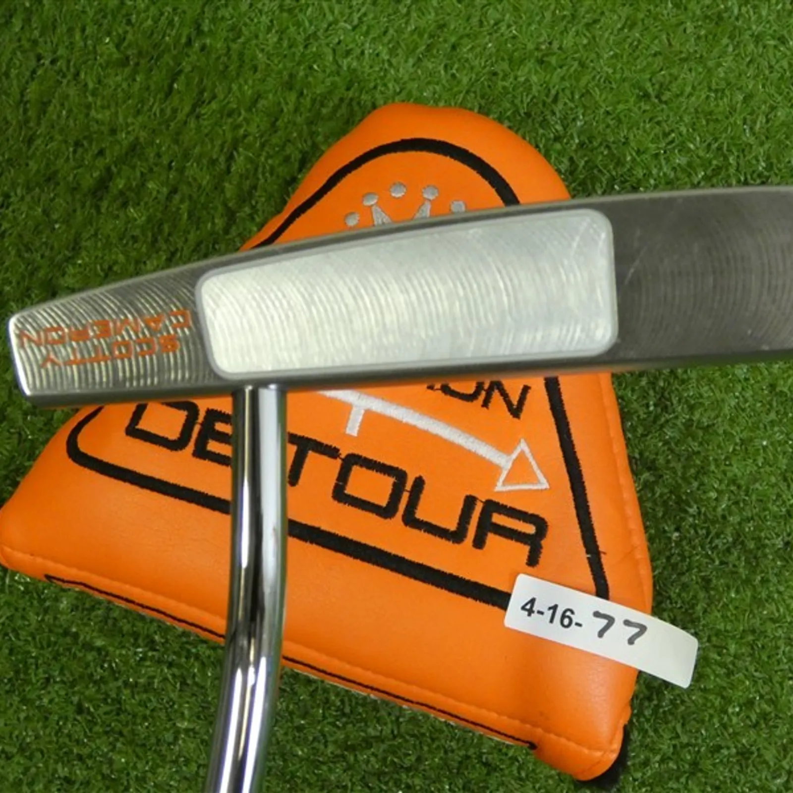 Titleist Scotty Cameron Detour 35