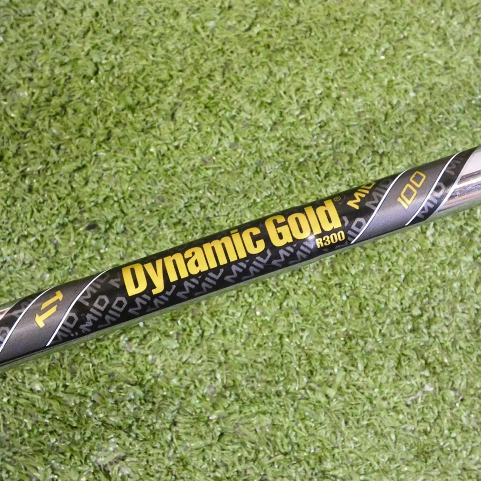 Srixon ZXi5 Forged 44* Pitching Wedge Dynamic Gold Mid 100 R300