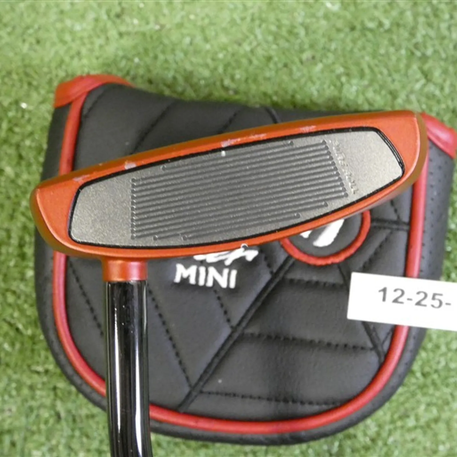 Putter TaylorMade Spider Mini – Longueur 86,5 Cm – Droitier – Occasion, Poignée SuperStroke – Pour Améliorer Votre Putting