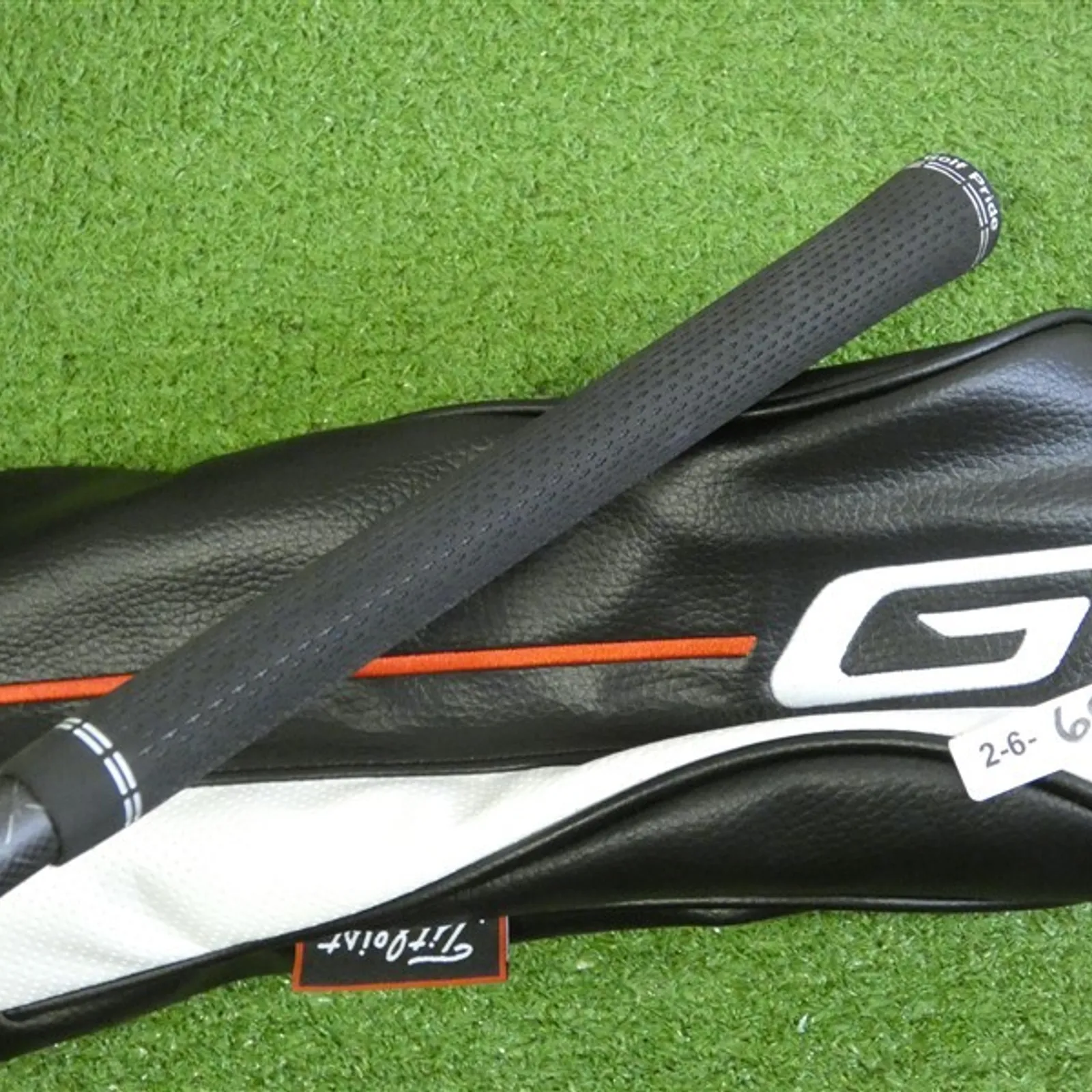 Titleist GT2 9.0* Driver Tensei 1K Black 75 Stiff Graphite with