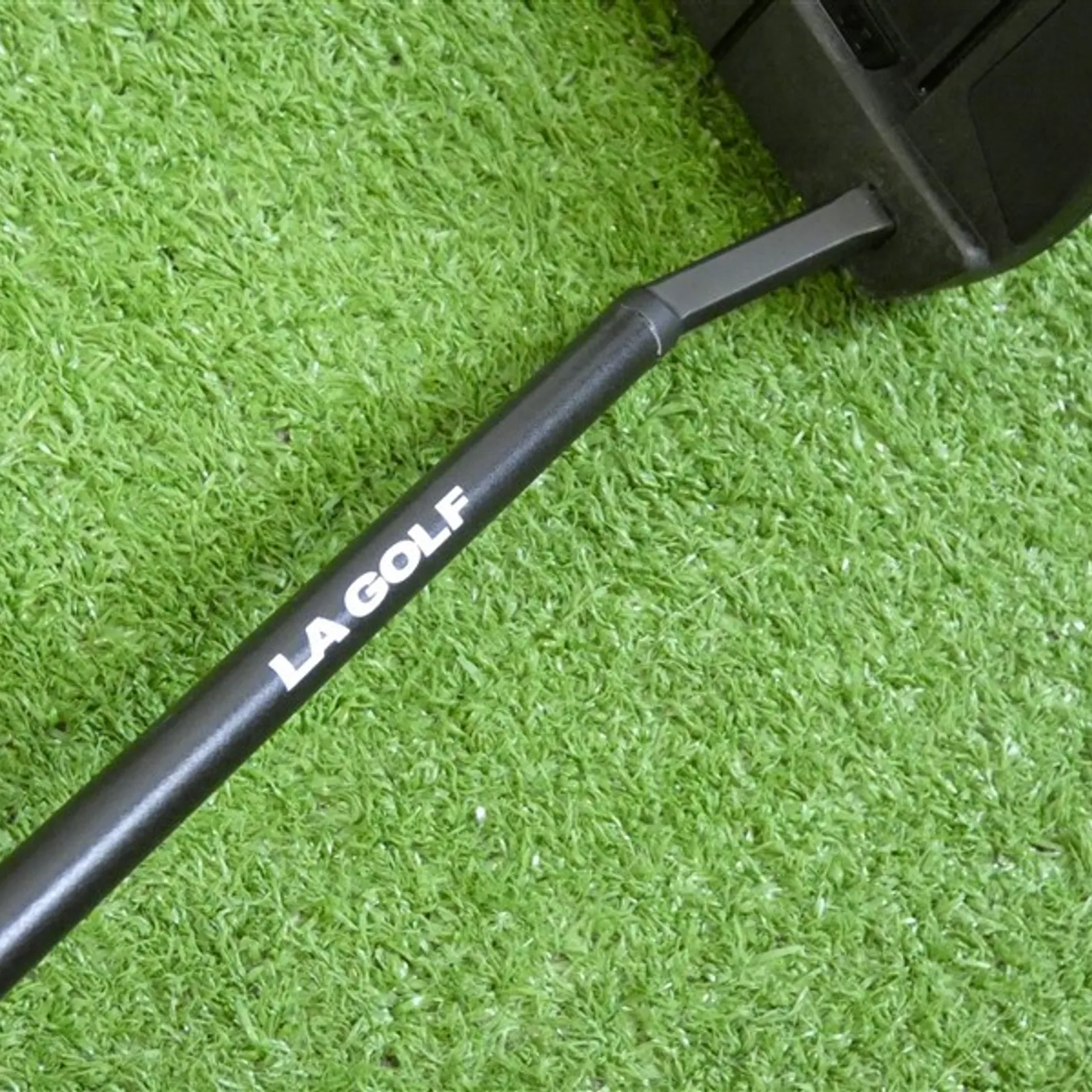 LA Golf Malibu 35 display picture 1