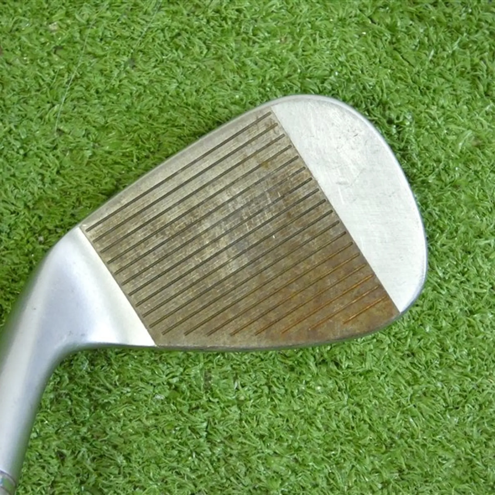 TaylorMade Milled Grind 3 MG3 54* 11* Sand Wedge SB Dynamic Gold 