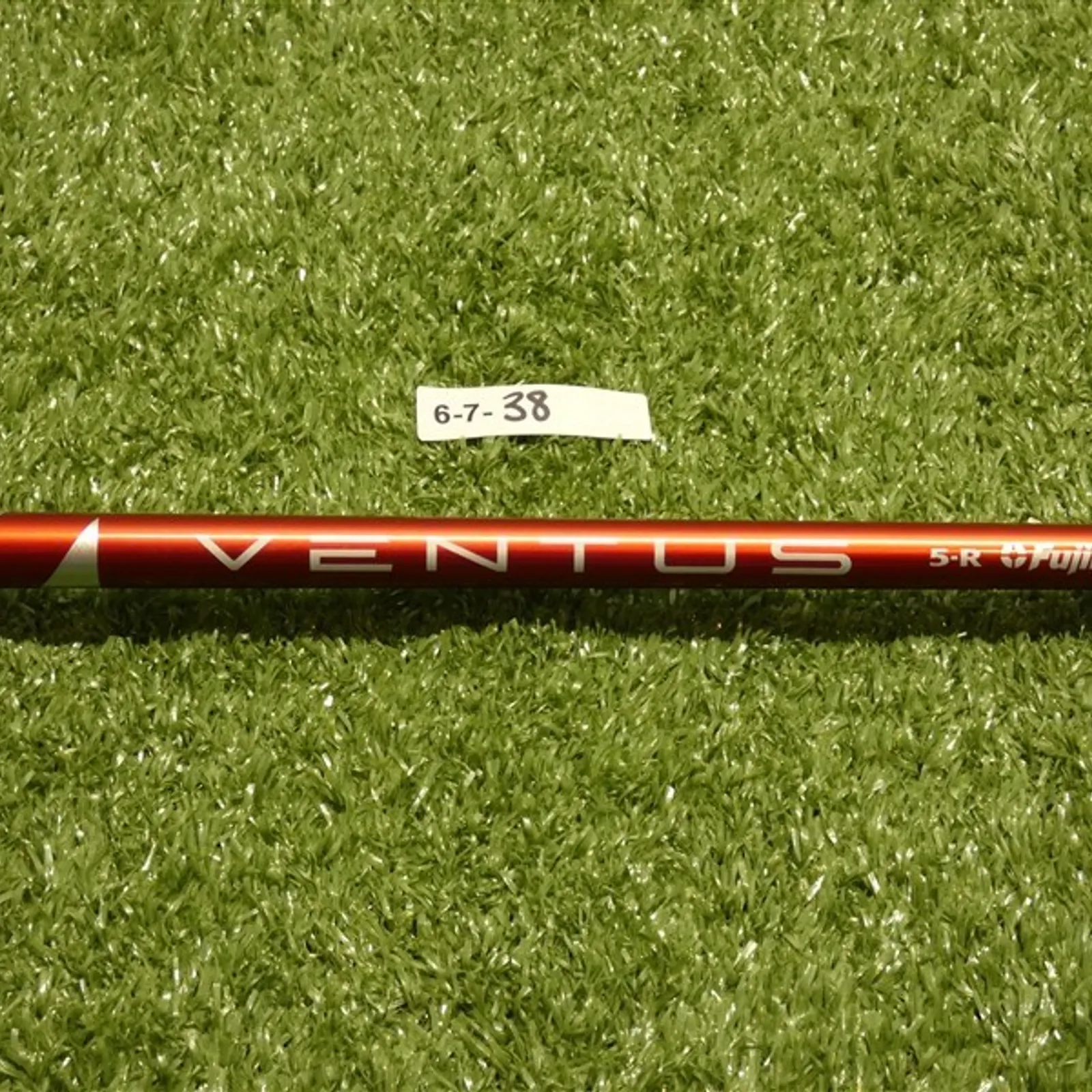 TaylorMade Fujikura Ventus Red VeloCore 5-R Regular Driver Shaft w
