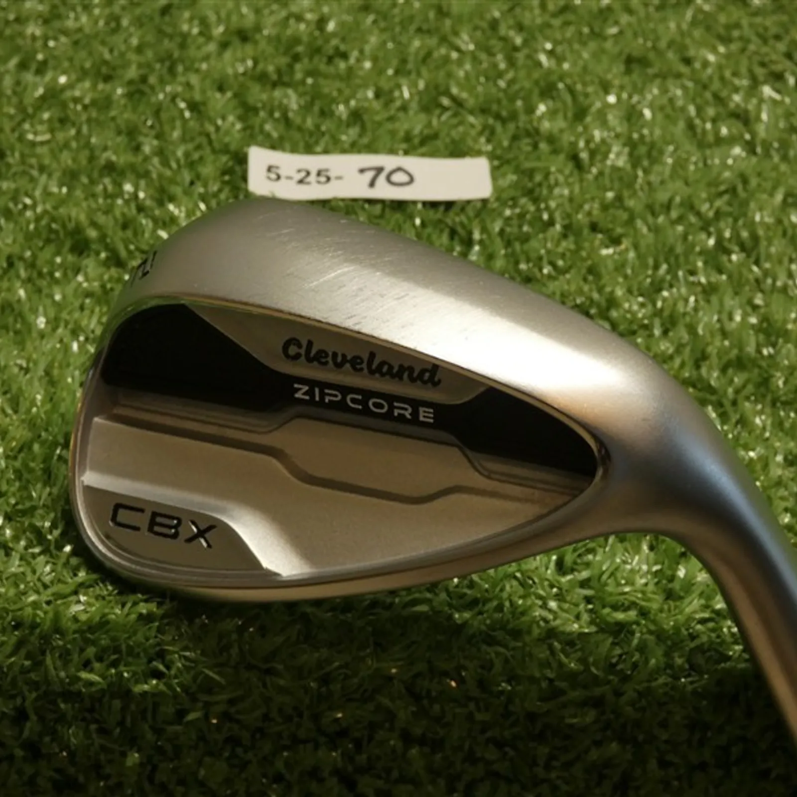 Cleveland CBX ZipCore 52* 11* Gap Wedge Catalyst Spinner 80