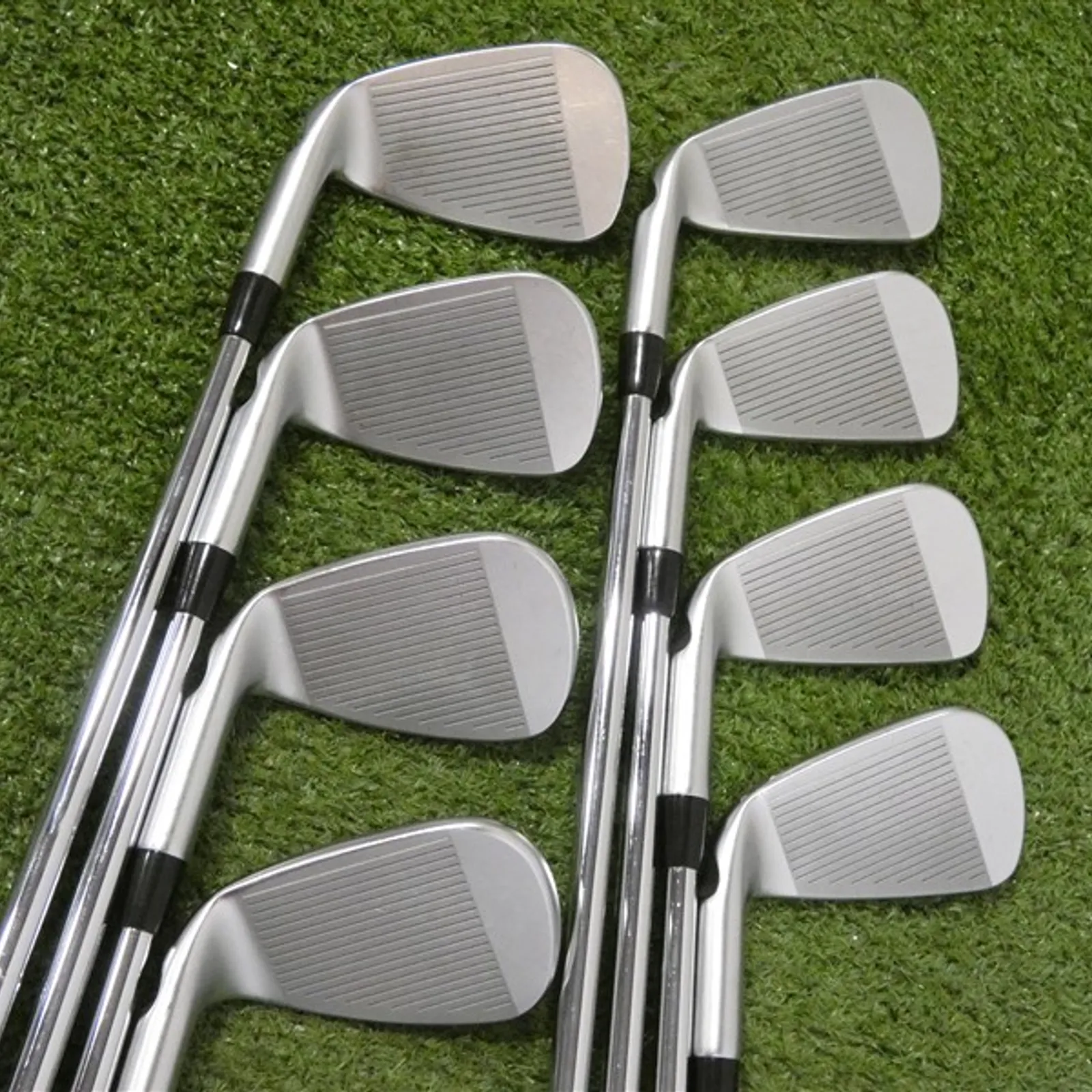 PING i230 Irons 4-W & U Dynamic Gold 120 S300 Stiff Steel Blue Dot