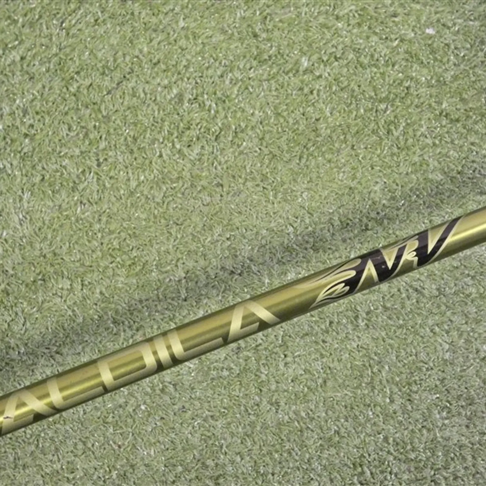 Cleveland Launcher 460 9.5* Driver Aldila NV Green 65 Stiff Graphite