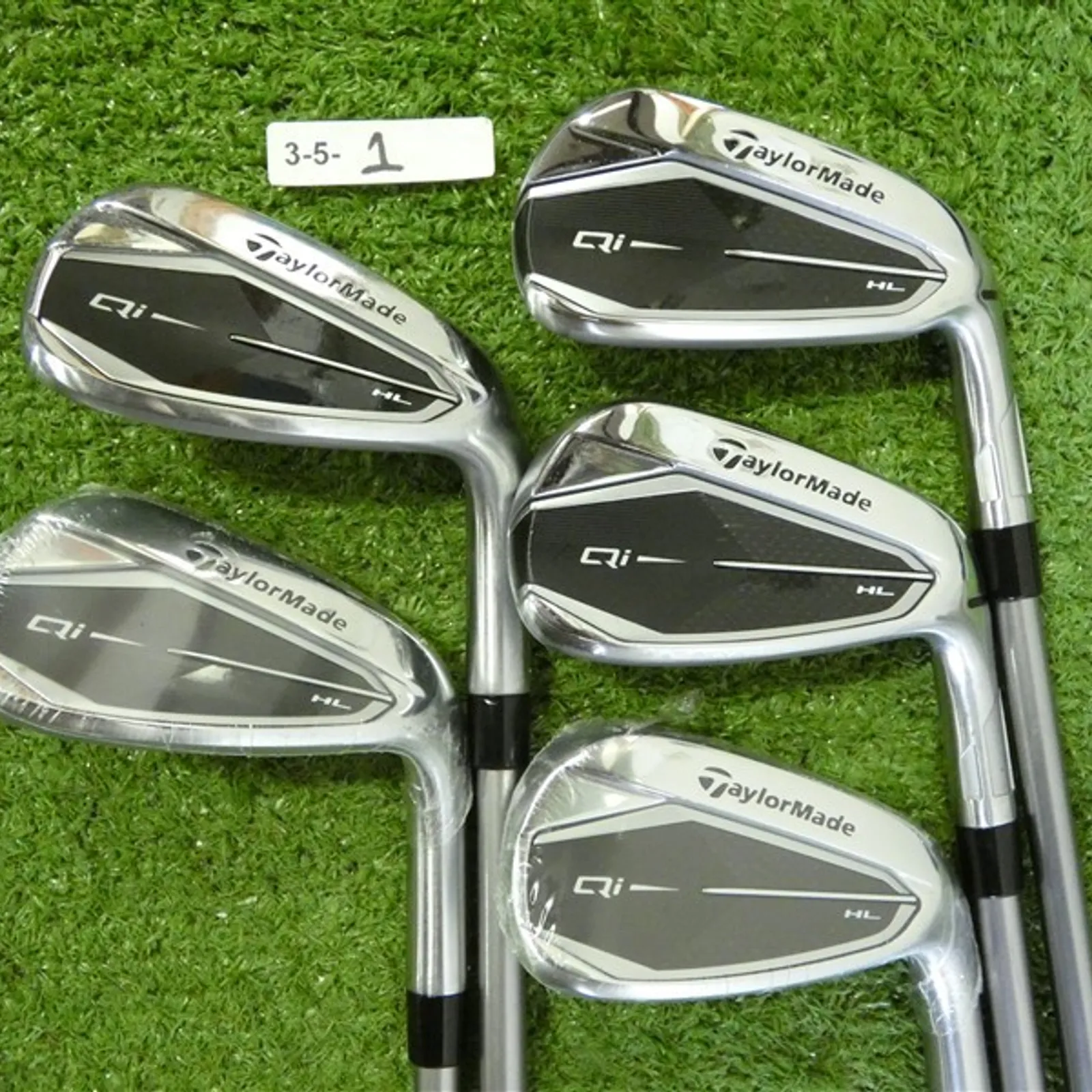 TaylorMade Qi HL Irons 7-P & A Speeder NX TCS 50 Regular Graphite