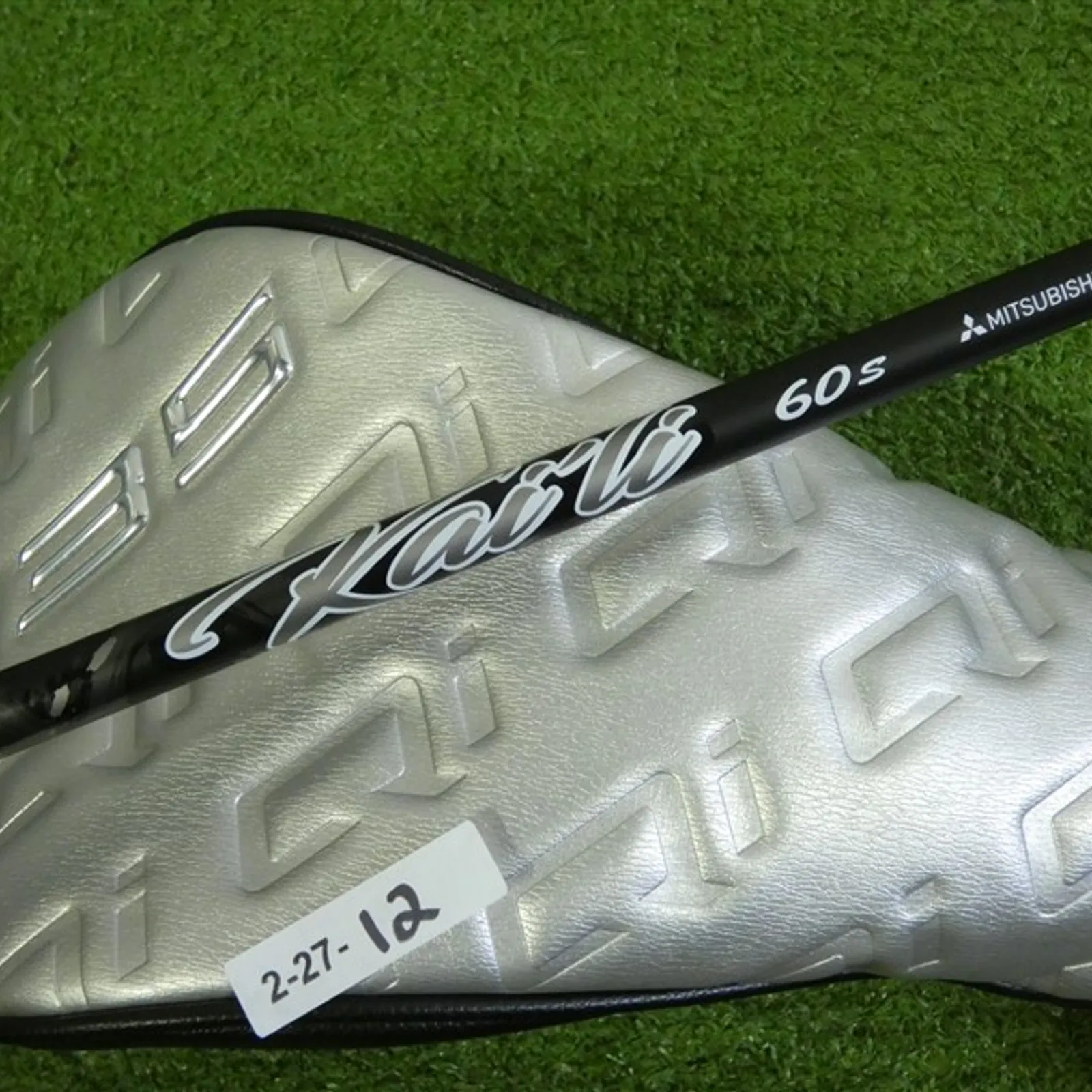 Driver Taylormade Qi35 LS 10,5° - Arbre Accra GX 260 X-Flex, Reconditionné, Droitier