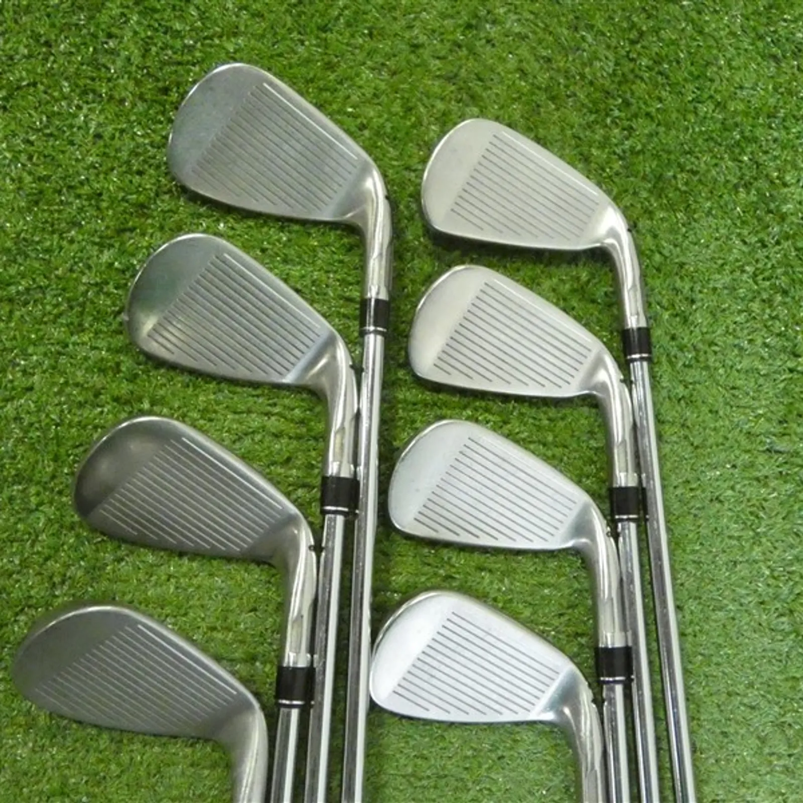 TaylorMade Stealth Left Hand Irons 5-P, A & S KBS Max MT 85 Stiff