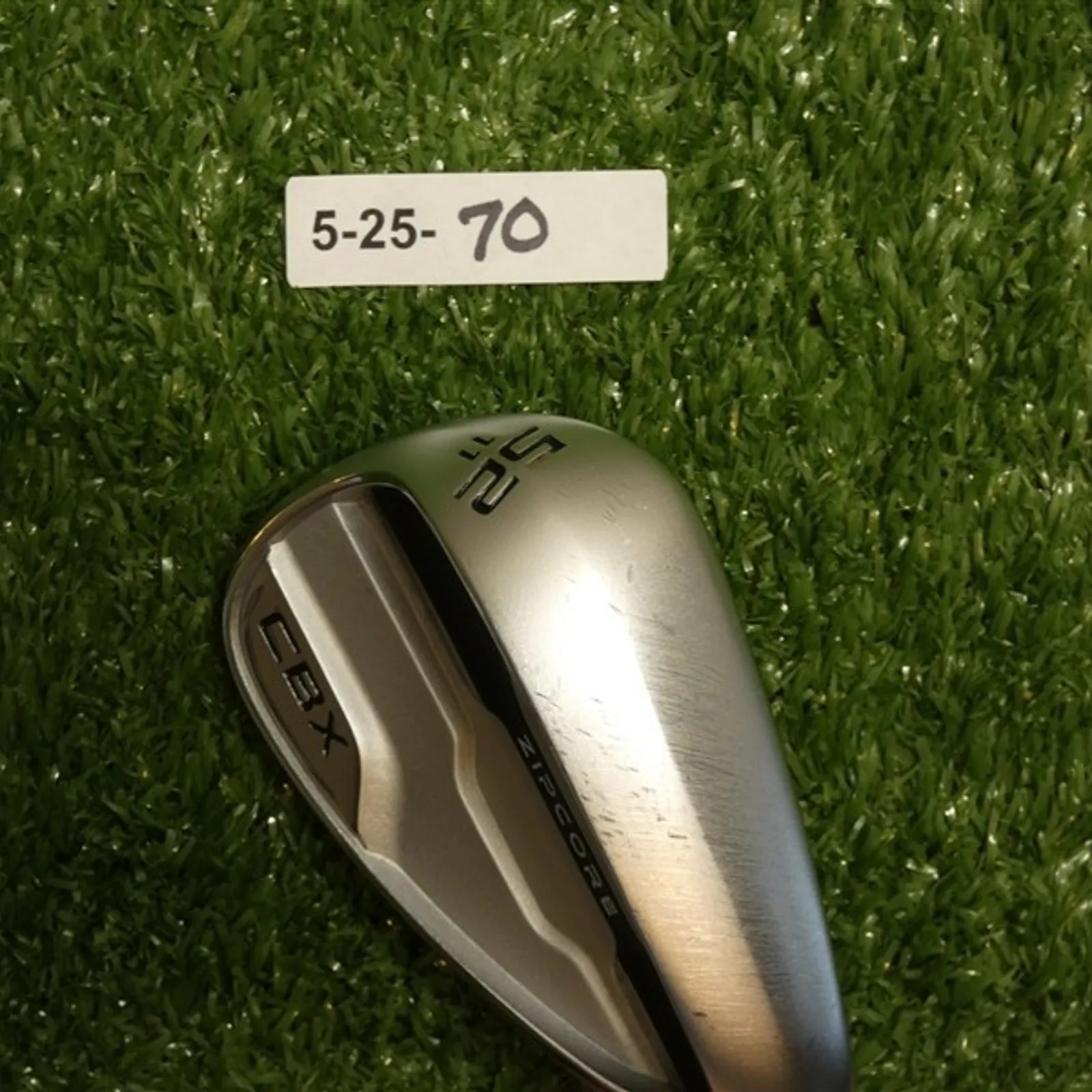 Cleveland CBX ZipCore 52* 11* Gap Wedge Catalyst Spinner 80