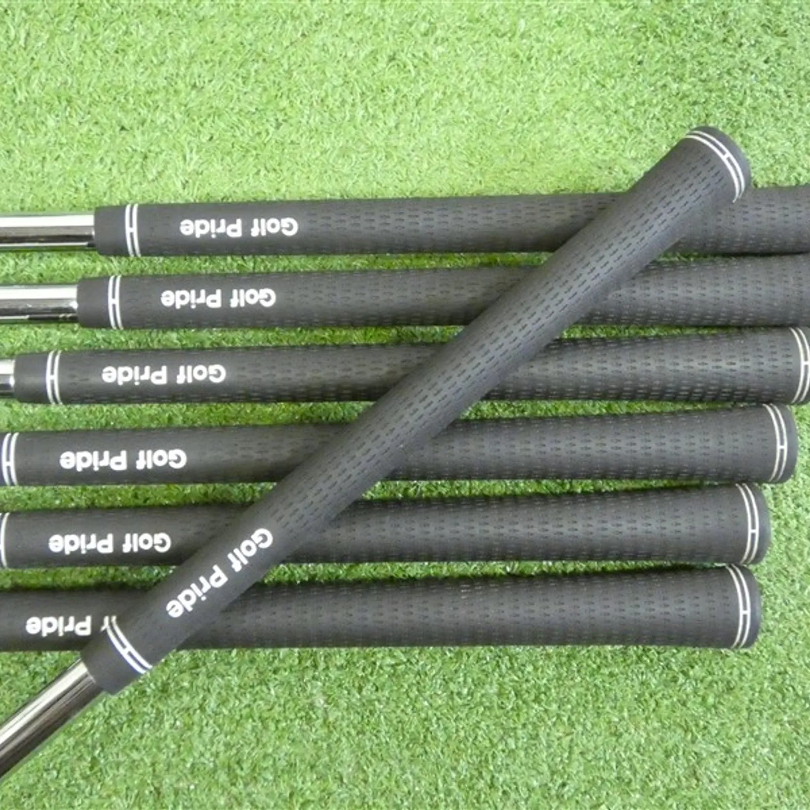 Callaway Apex Pro 19 Forged Irons 4-P NS Pro Modus 3 Tour 120