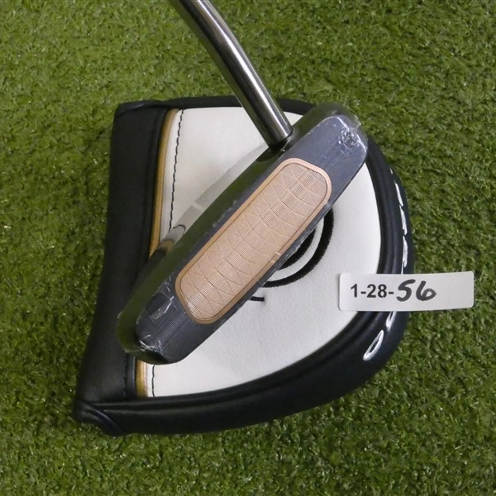Odyssey Ai-One Milled Rossie V T DB 35