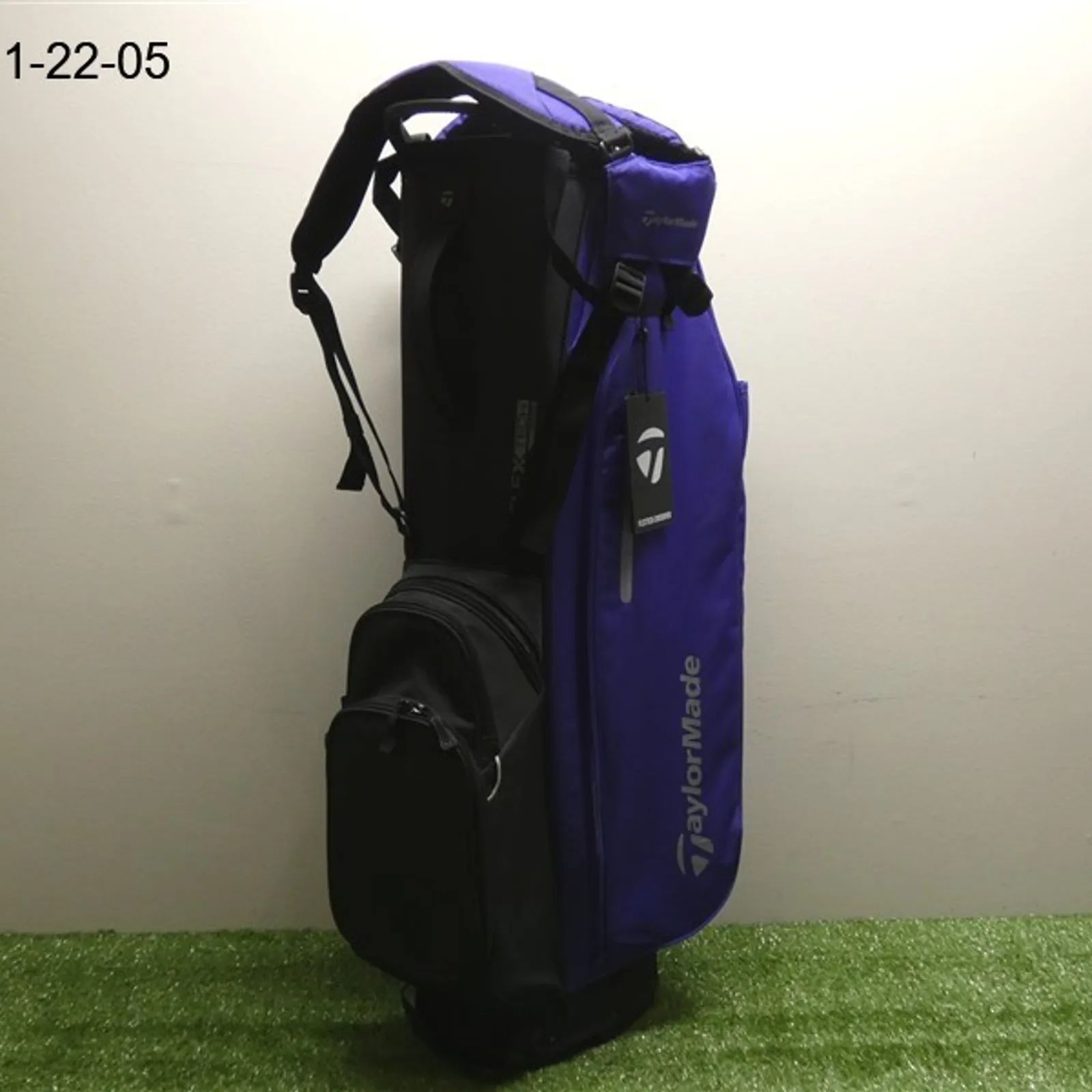 TaylorMade TM26 FlexTech Crossover 14-Way Carry Stand Golf Bag