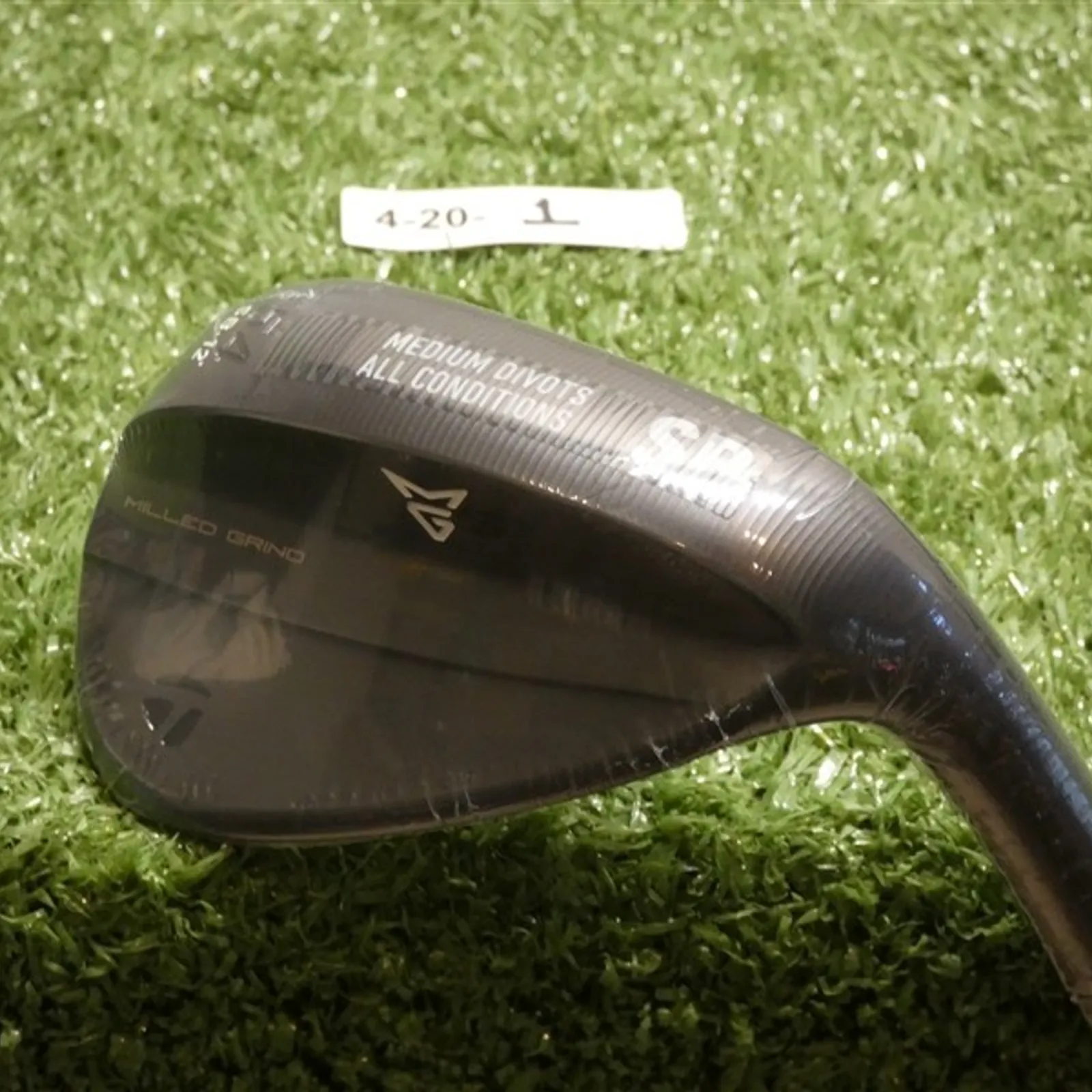 TaylorMade Milled Grind MG5 Charcoal 54* 12* Sand Wedge SB DG 115