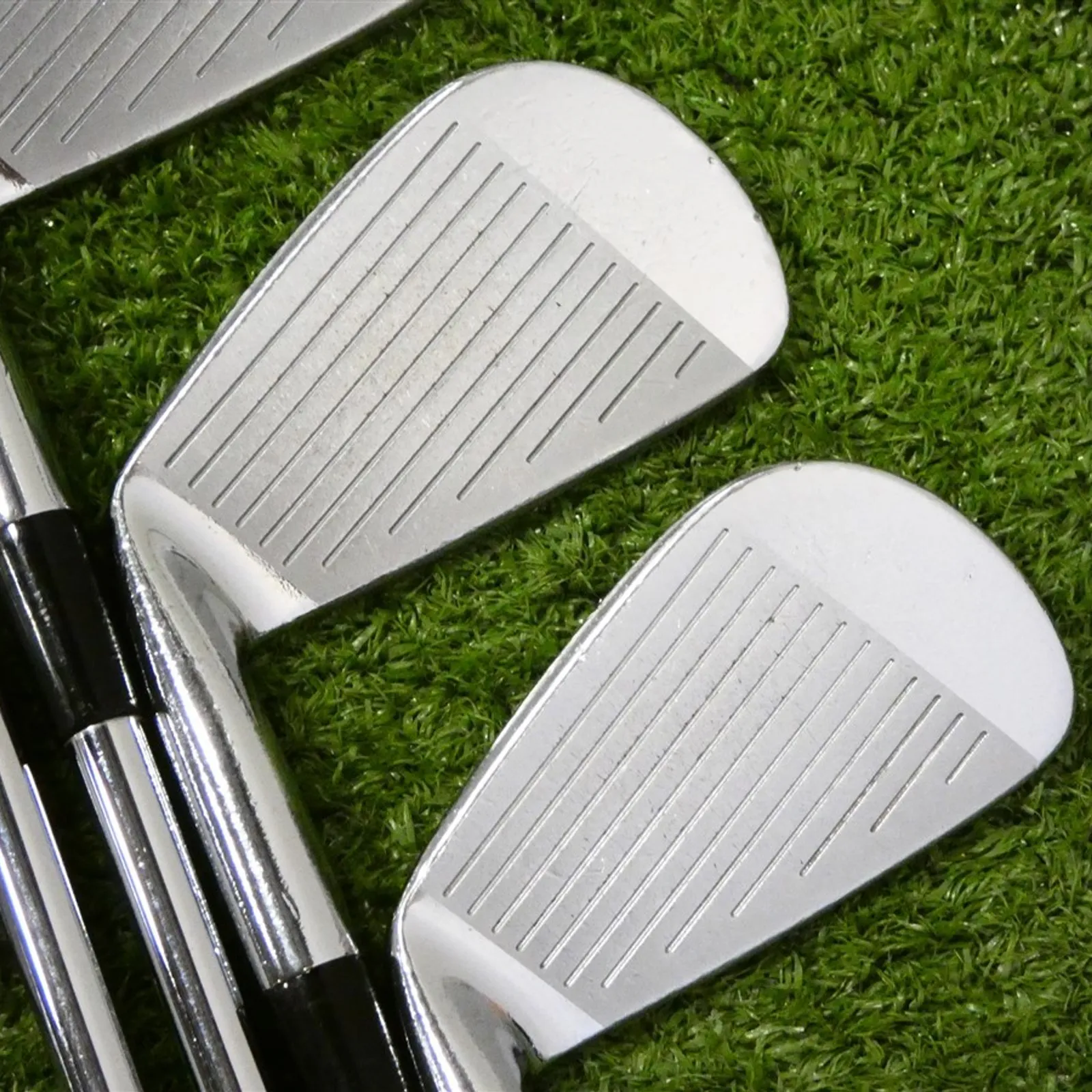 Mizuno MP-32 Forged Irons 3-P GS 95 Gold R300 Regular Steel +.75