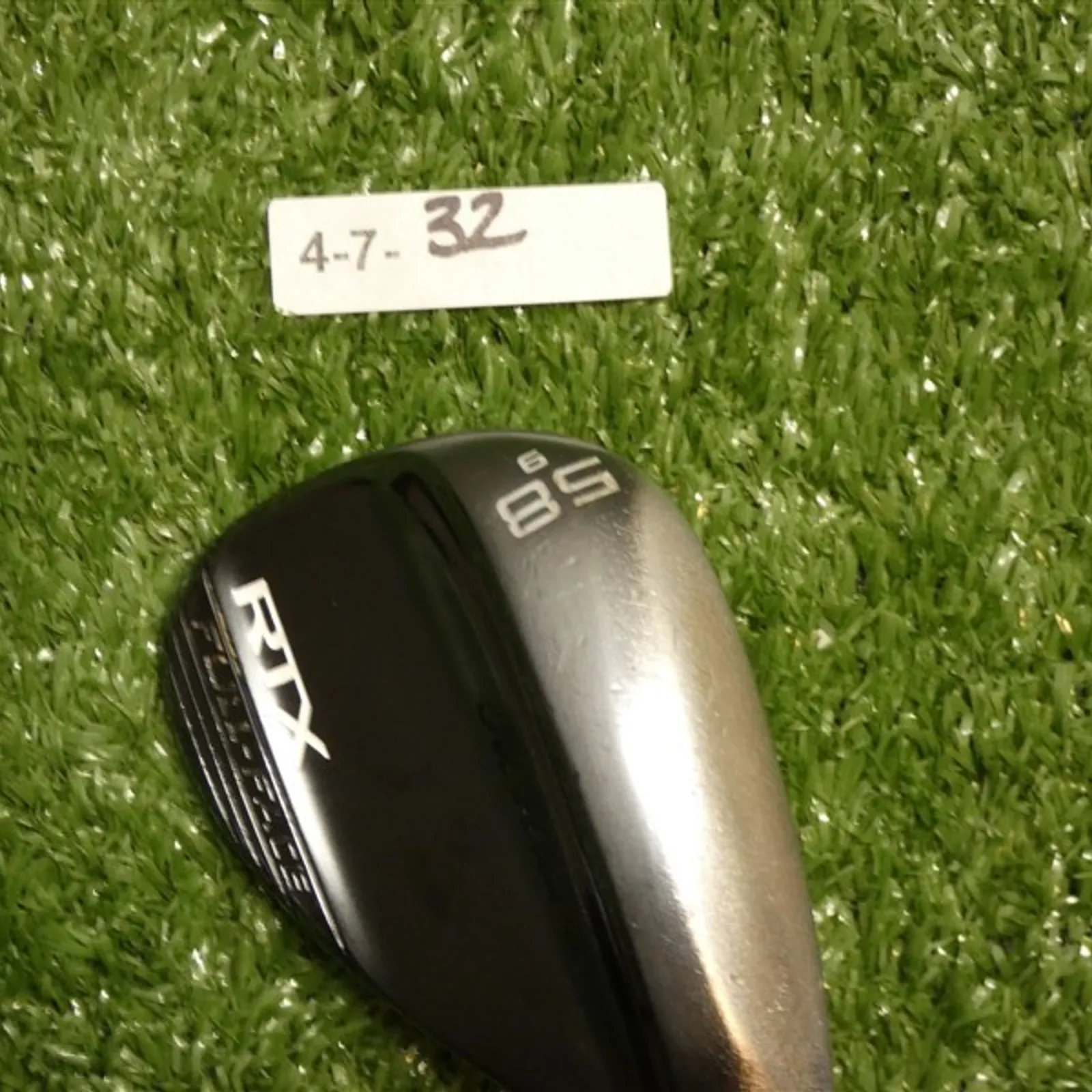 Wedge 54° Cleveland RTX 4 Satin Occasion Droitier sur Rue du Golf