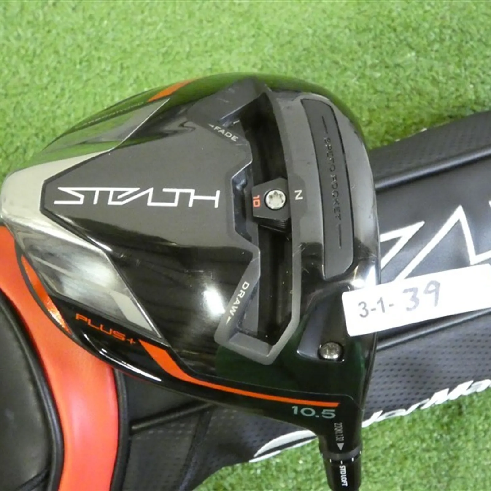 TaylorMade Stealth Plus 10.5* Driver HZRDUS Smoke RDX 60g 6.0
