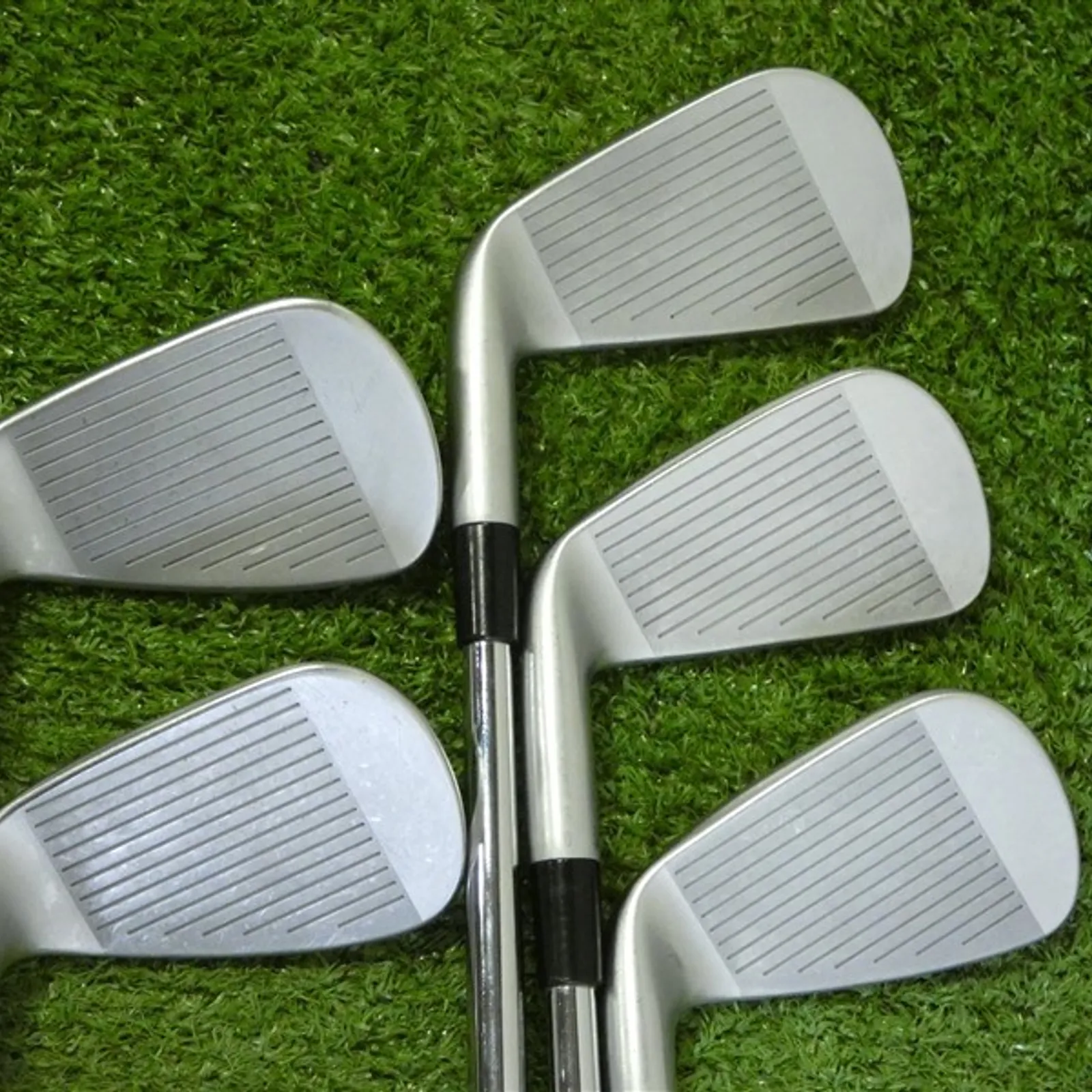 TaylorMade 2023 P790 Forged Irons 6-P Dynamic Gold 105 S300 Stiff