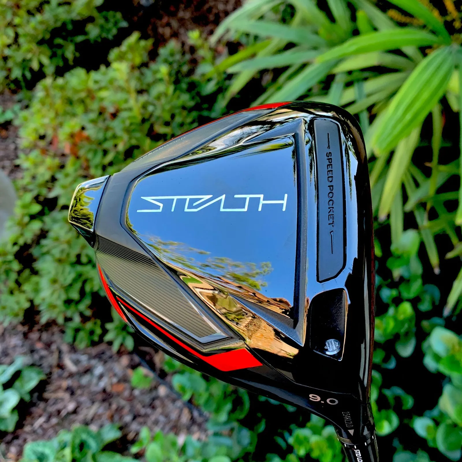 TaylorMade Stealth Driver 9' - Fujikura Ventus Red 5-S - Lamkin Crossline  360 Grip