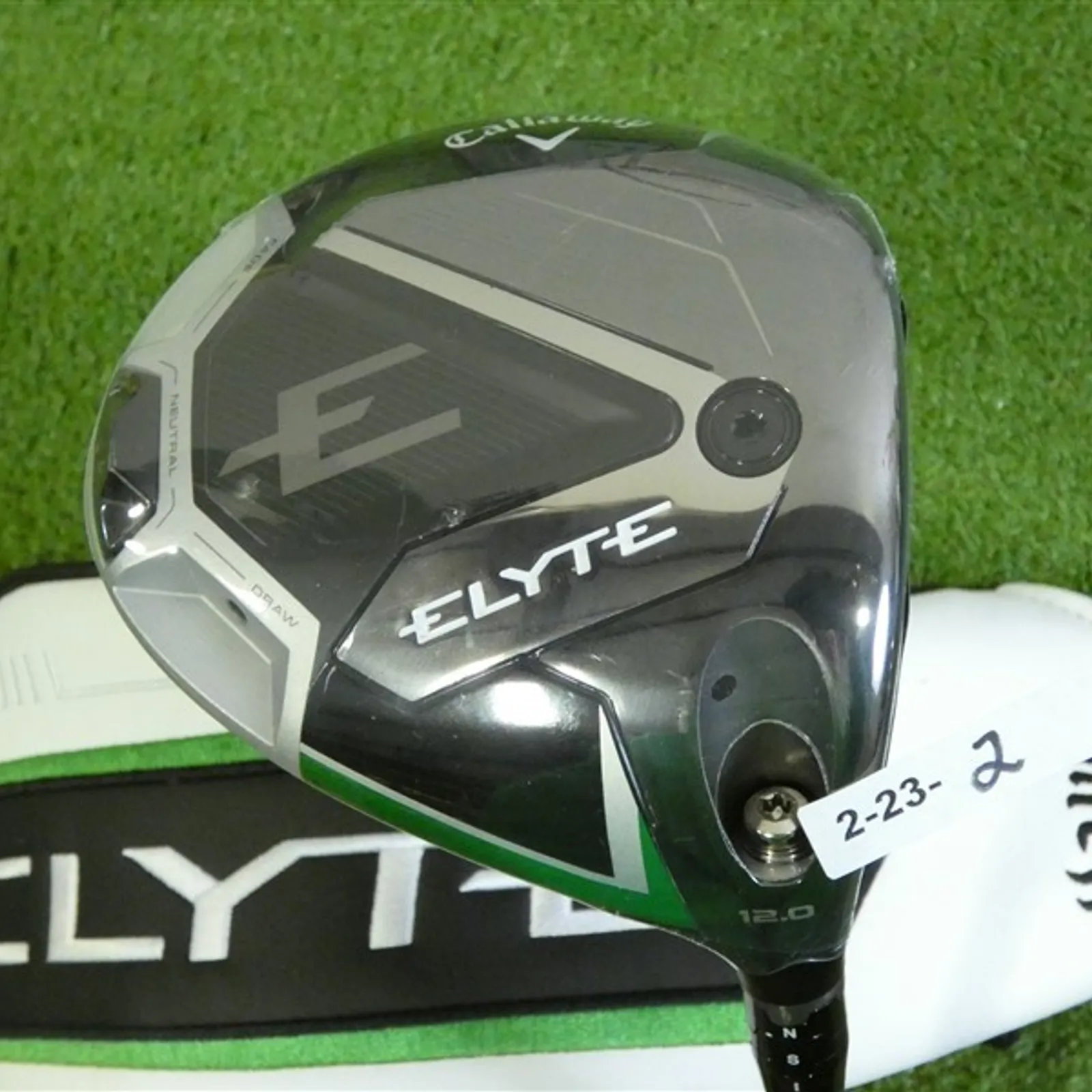 Callaway Elyte 12.0* Driver Vanquish 40 Regular Graphite with